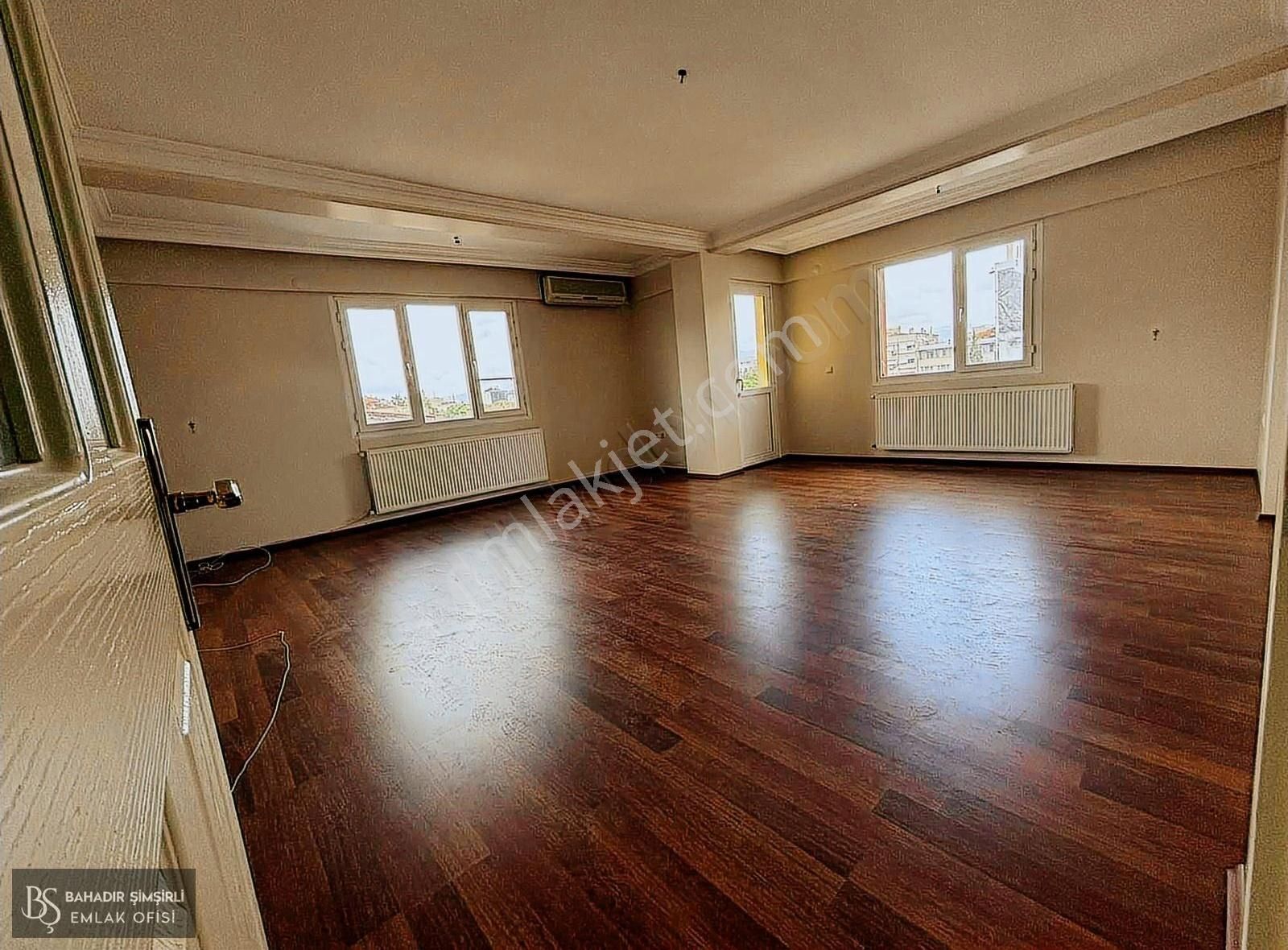 B.ş'den Ragıpbey Mahallesinde Köşe Konumda Satılık 4+1 Daire - Görsel 2