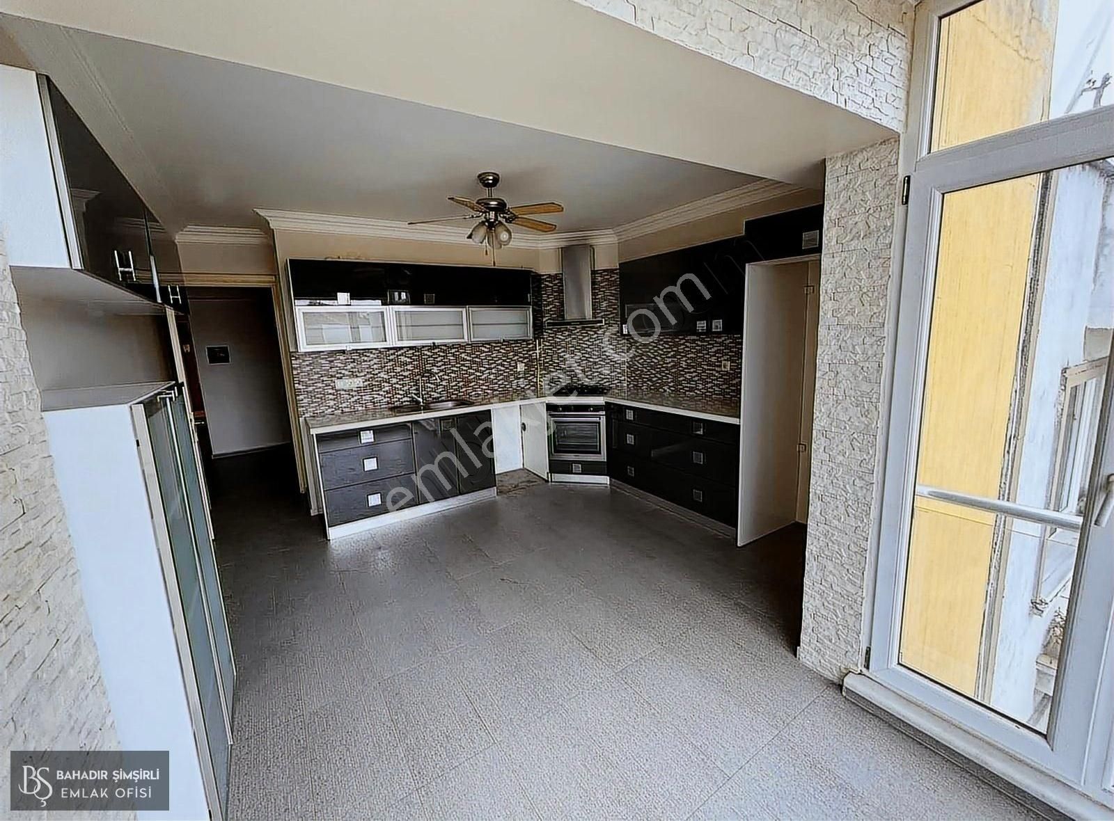 B.ş'den Ragıpbey Mahallesinde Köşe Konumda Satılık 4+1 Daire - Görsel 15