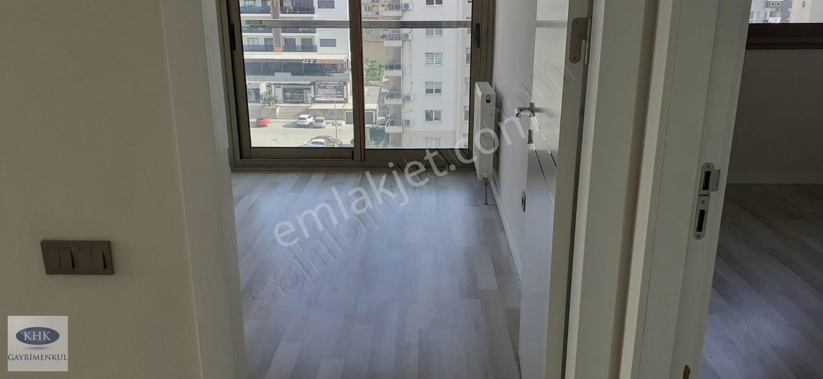 Karşıyaka Medıpol Park Hastanesi Yanında Satılık 2+1 Daire - Görsel 15