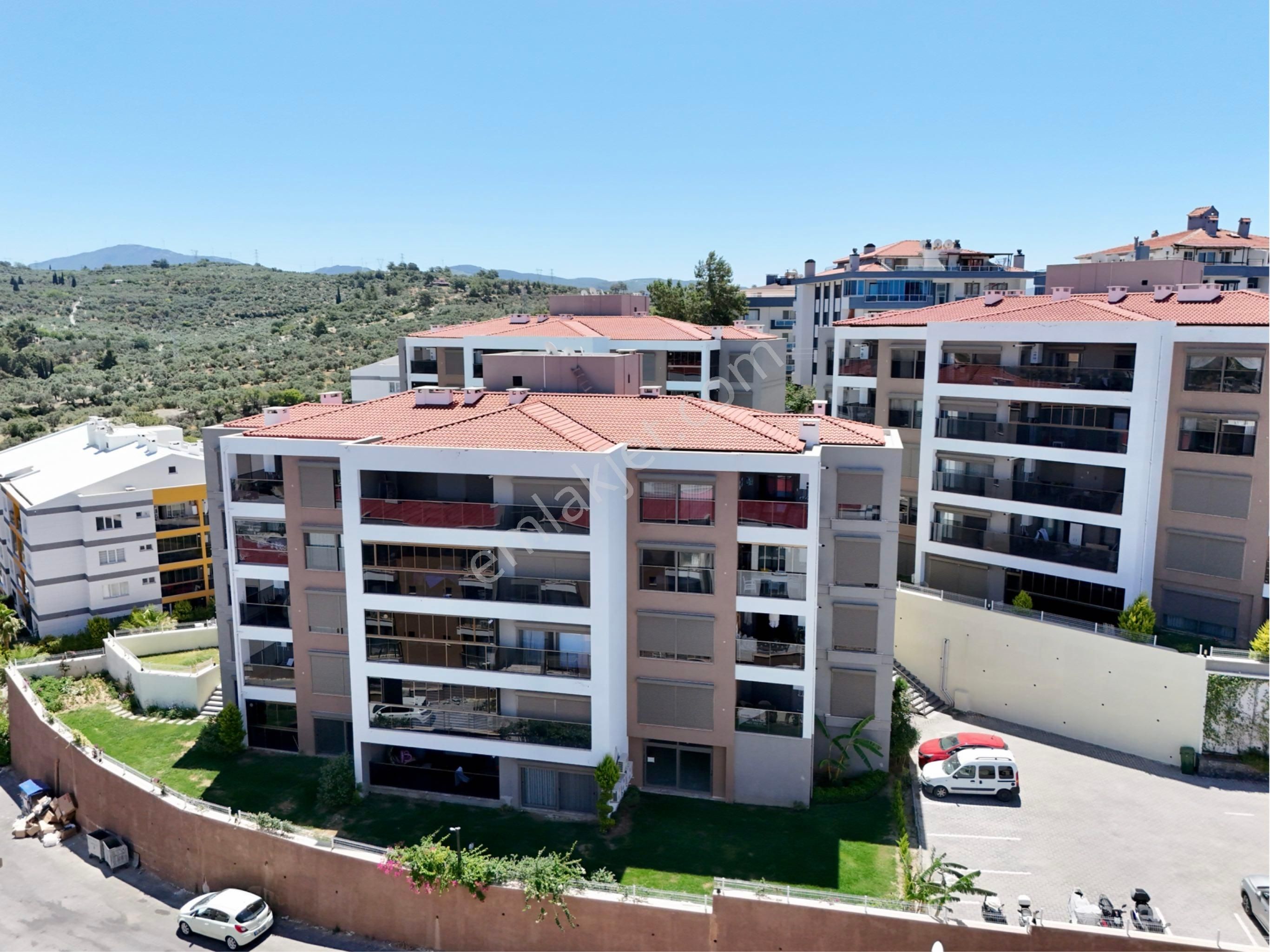 Kuşadası Satılık 3+1 Daire