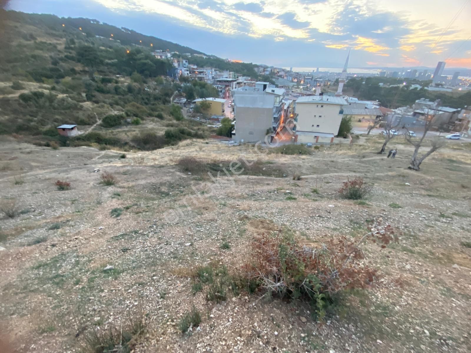 İzmir Bornovada Satılık Arsa - Görsel 15
