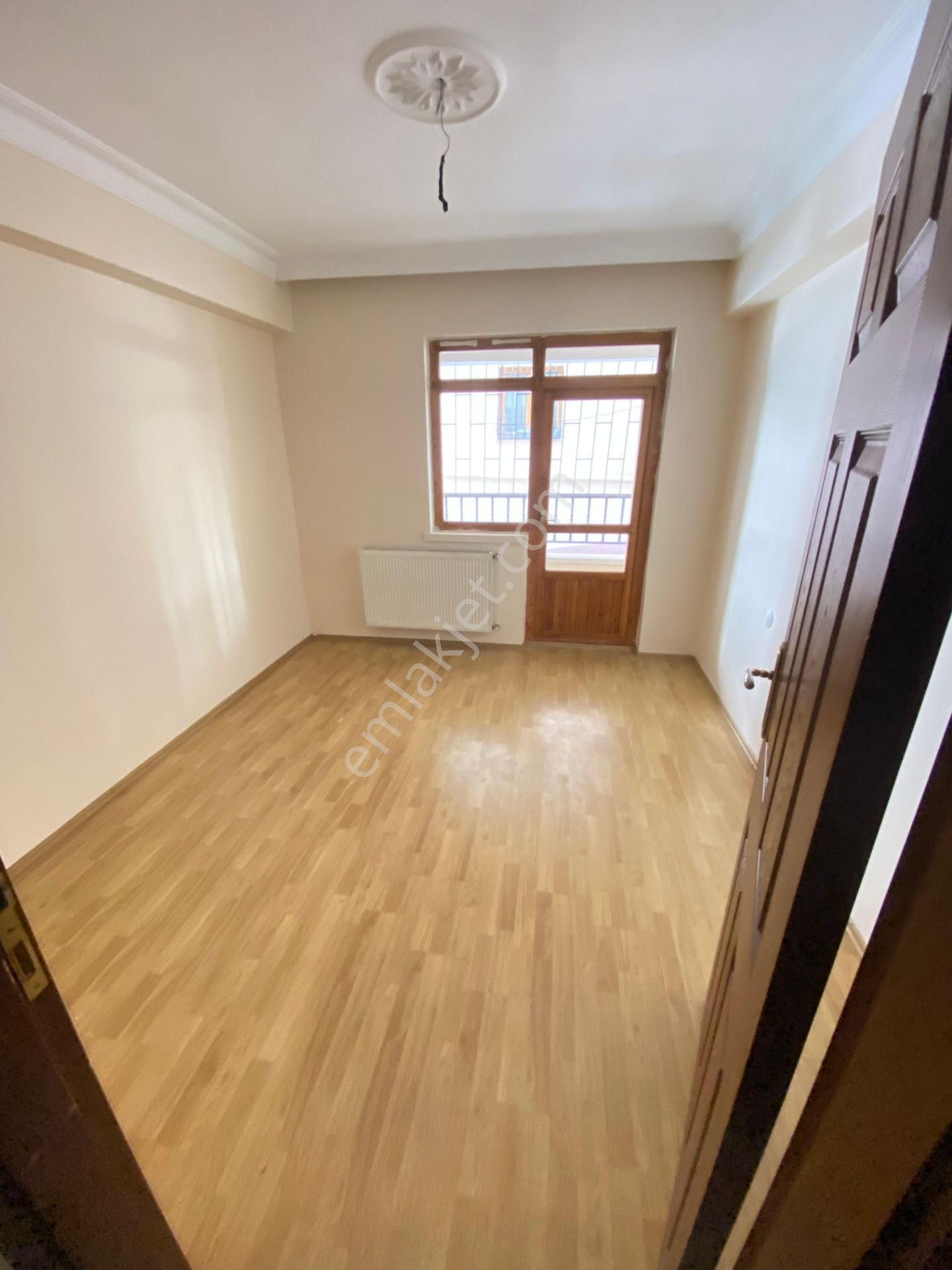 Lider Emlak'tan Keçiörende Metroya Yakın 3+1 Satılık Daire - Görsel 6