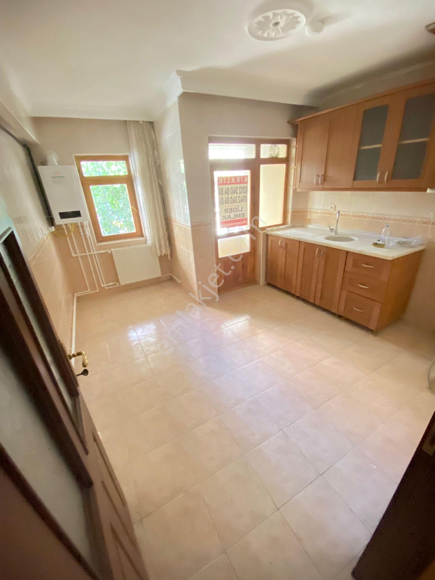 Lider Emlak'tan Keçiörende Metroya Yakın 3+1 Satılık Daire - Görsel 10