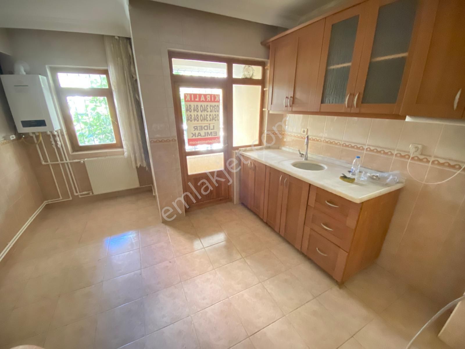 Lider Emlak'tan Keçiörende Metroya Yakın 3+1 Satılık Daire - Görsel 9