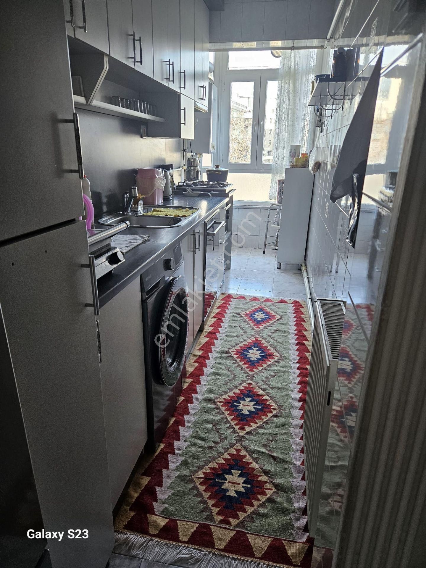Erarslandan Yatırımlık 3+1daire 115m2 Kat3 Masrafsız 10 Kat İmarlı Sitede Acil