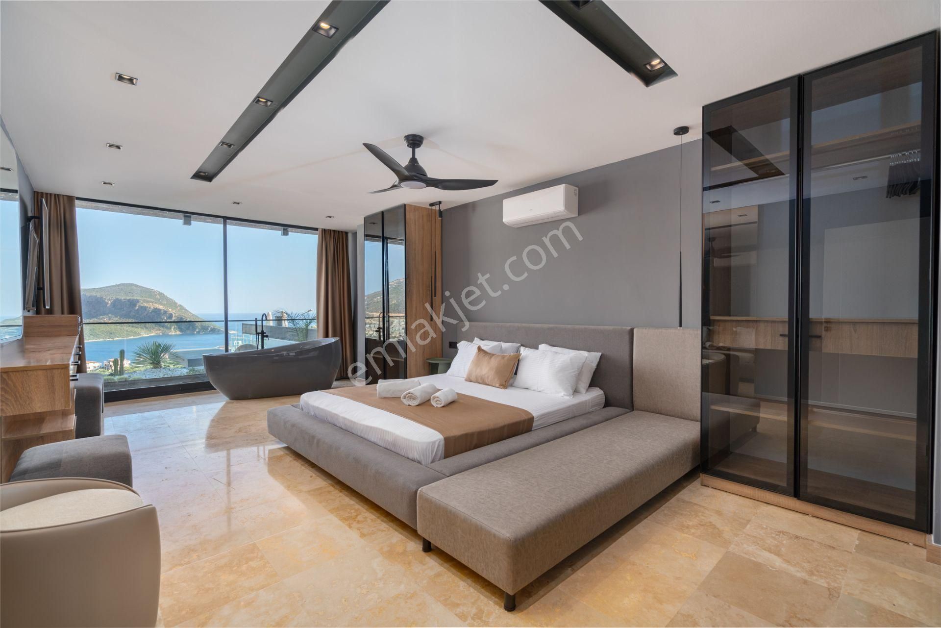 Tatil Merkezi Antalya Kaşta Kiralık Villa-villa Buse Duo