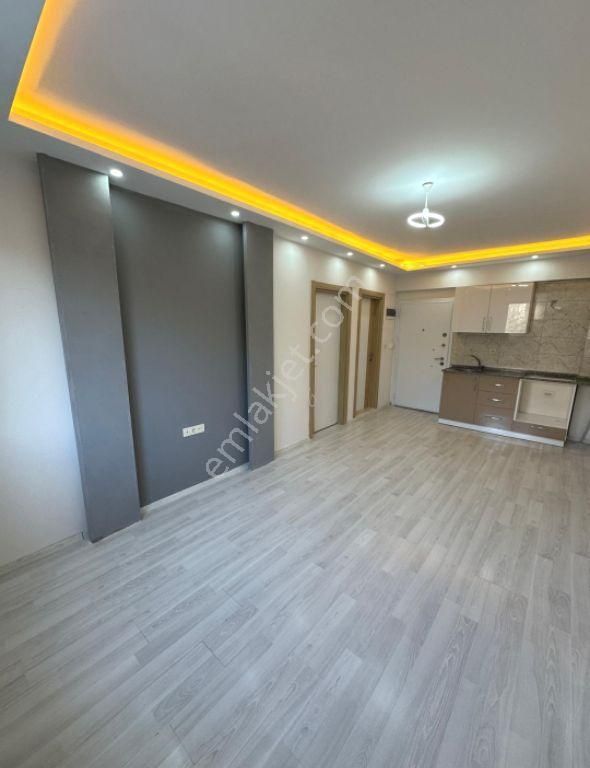 Nazilli Şehir Gayrımenkulden İsabeyli Mah. 1+1 Kiralık Daire