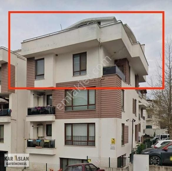 Barbarosta Havuzlu Site İçi Eşyalı Kiralık 3+1 Çatı Dublex Daire
