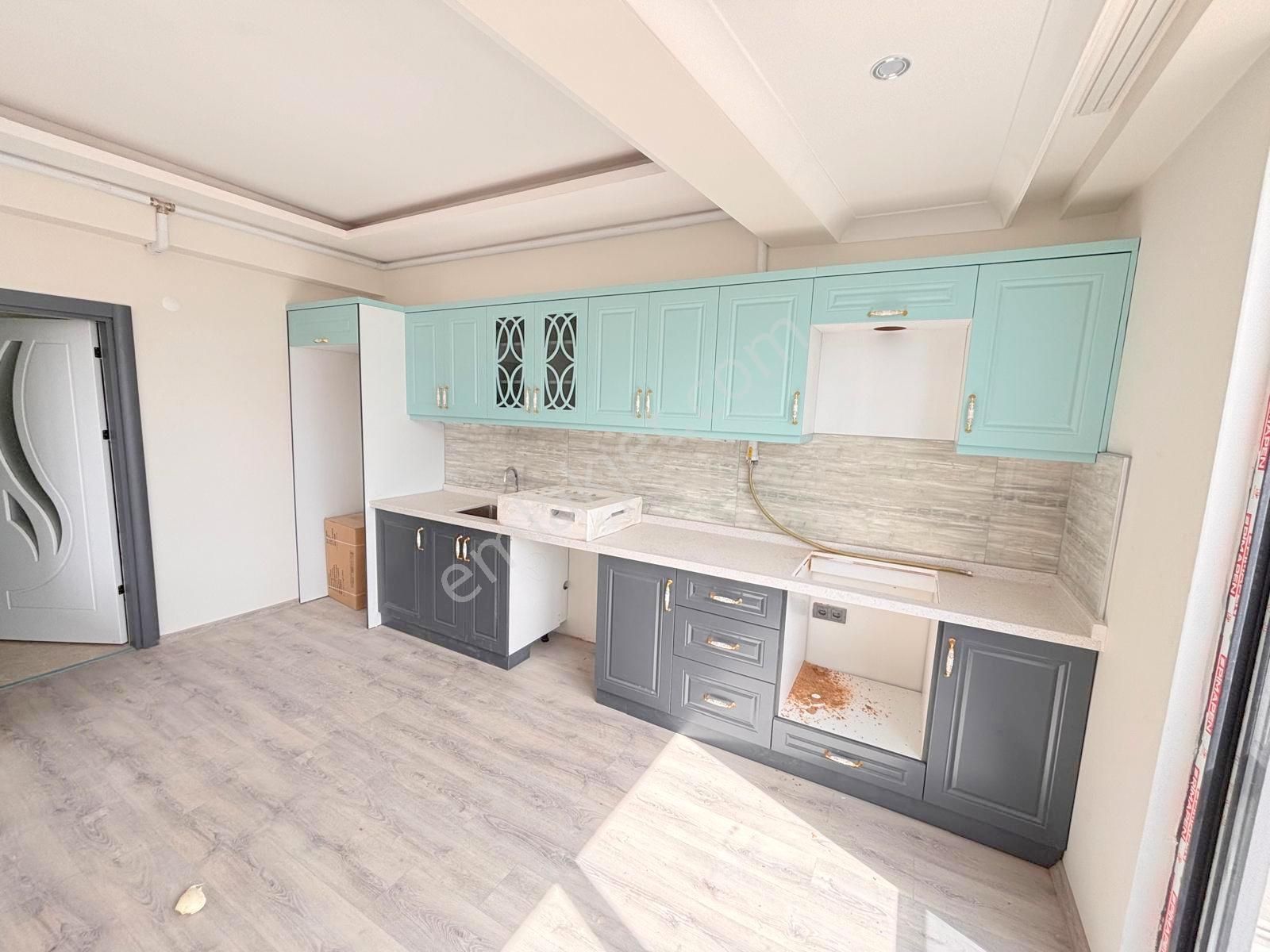 🔷🔑mars'tan Kadıköy'de Giyinme Odalı Arakat Sıfır Şık Tasarımlı 2+1 Daire