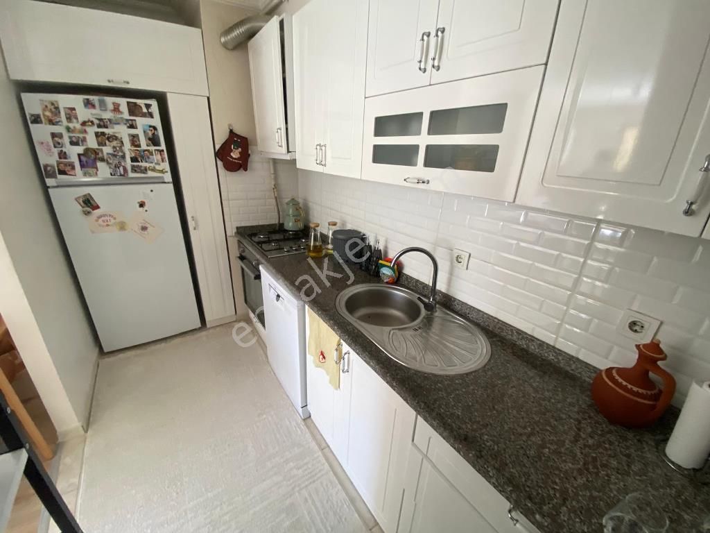 Altıntepe Merkezi Konum 5 Yıllık,ferah,geniş 2+1 Arakat - Görsel 6