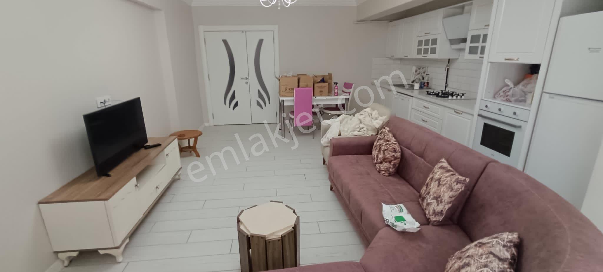 Abit Gm Akşehir Yerenlerde Eşyalı Kiralık Lüks Daire Çift Banyolu Kilerli