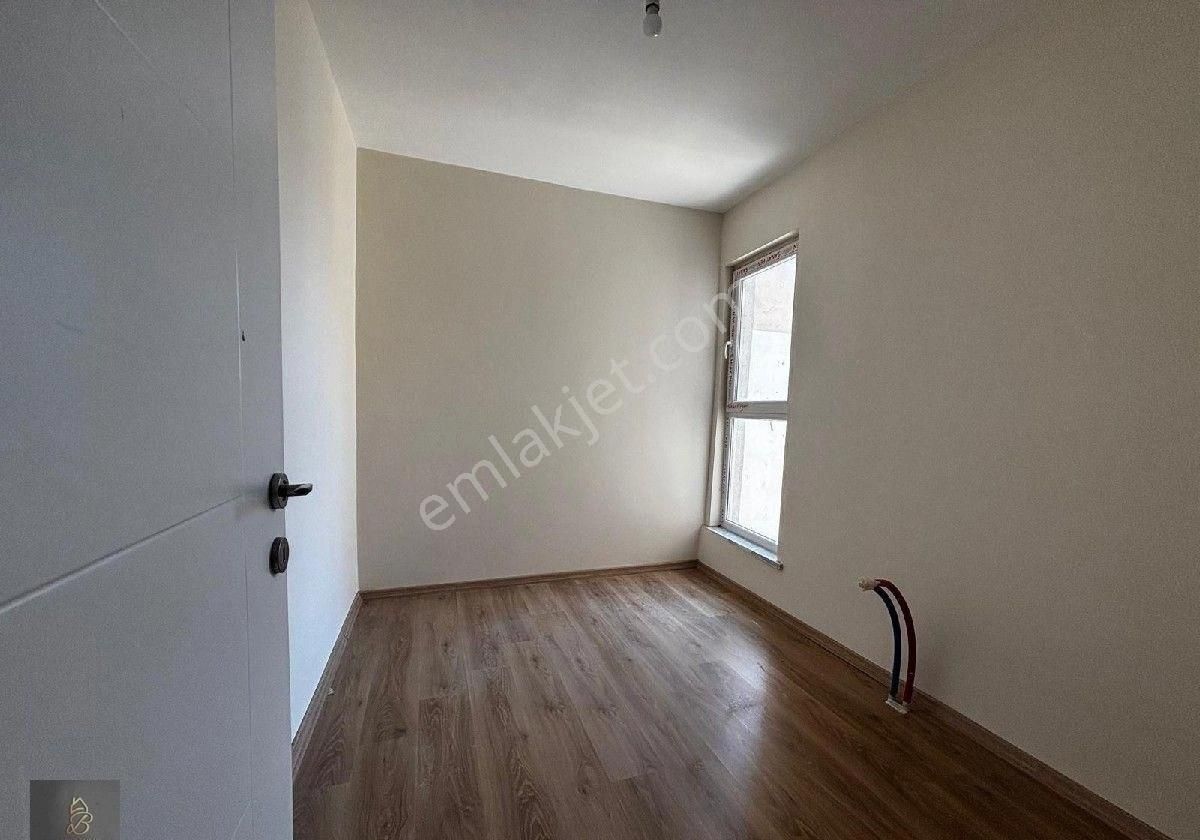 Esenyurt Stowers Satılık 3+1 Daire - Görsel 5