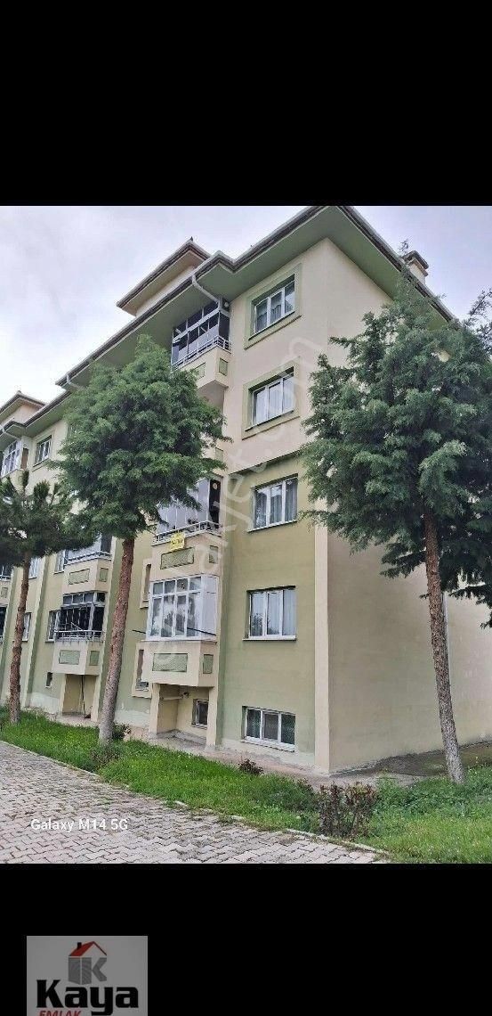 Kaya Emlaktan Satılık 2+1 90 M2 Daire