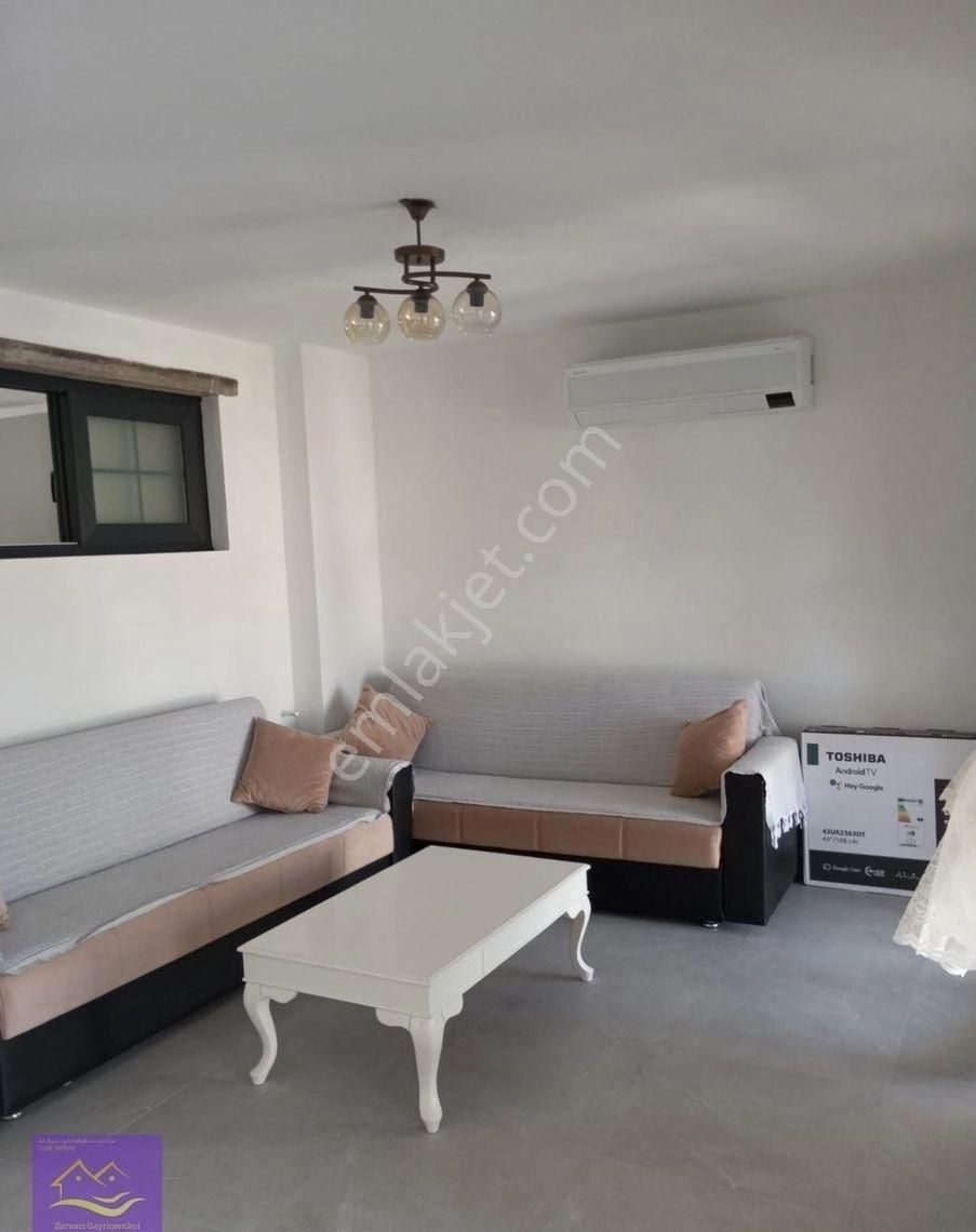 Çeşme Reisdere De Kiralık 2+1 Bahçeli Sezonluk