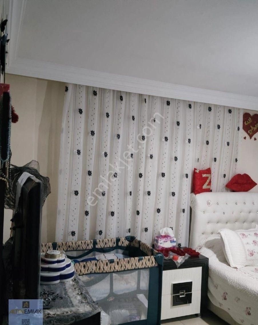 Satılık 3 Katlı Müstakil Ev - Görsel 5