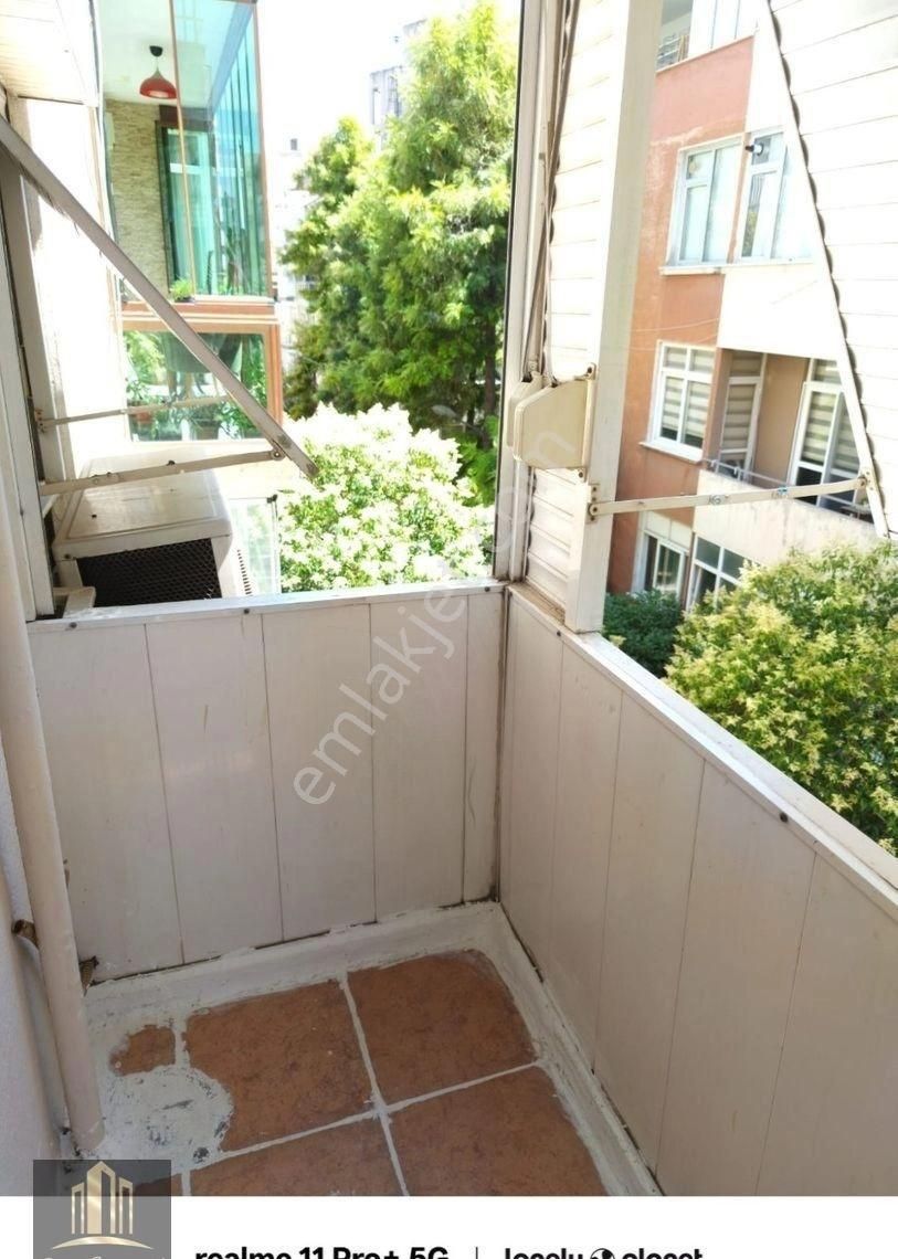 Alsancak'ta Mevki Yerde Satılık 2+1 Daire - Görsel 25