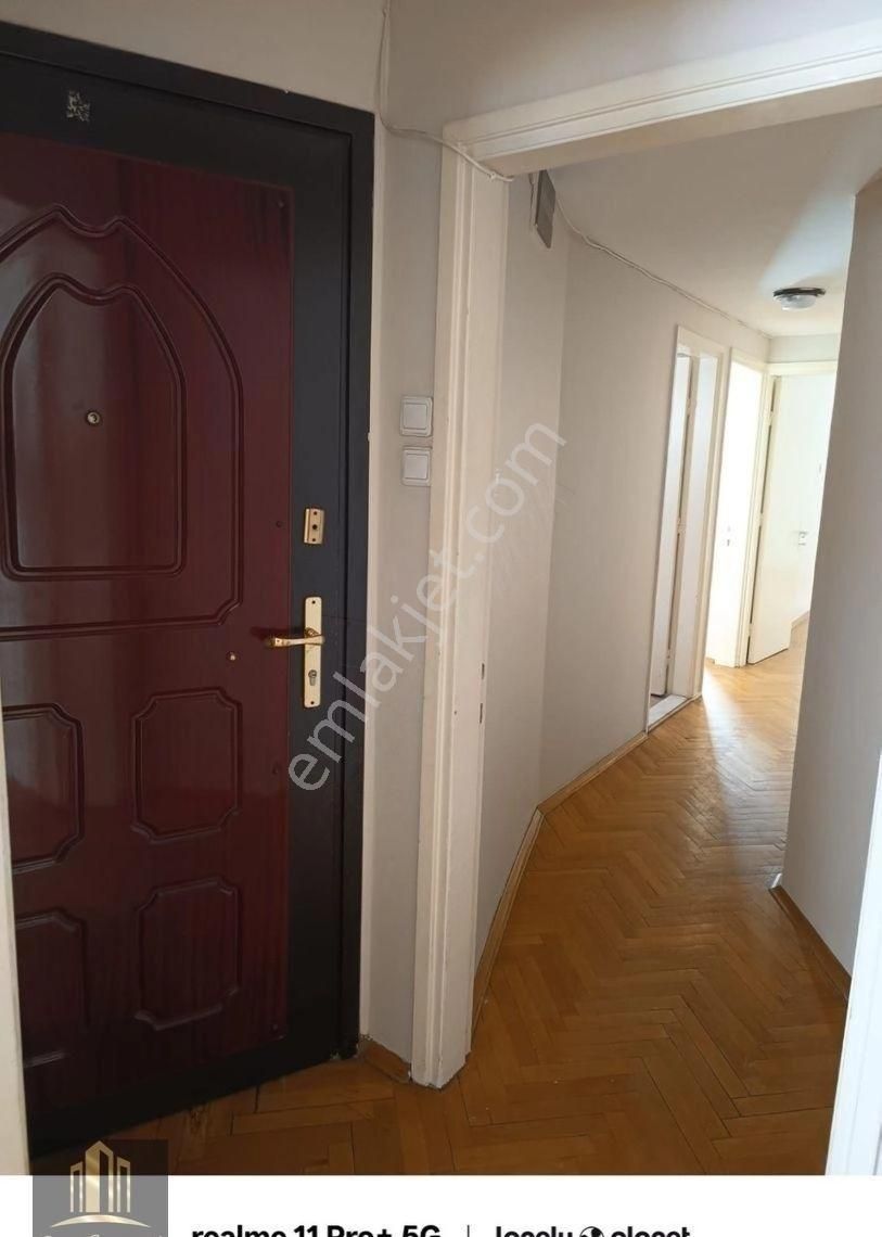 Alsancak'ta Mevki Yerde Satılık 2+1 Daire - Görsel 20