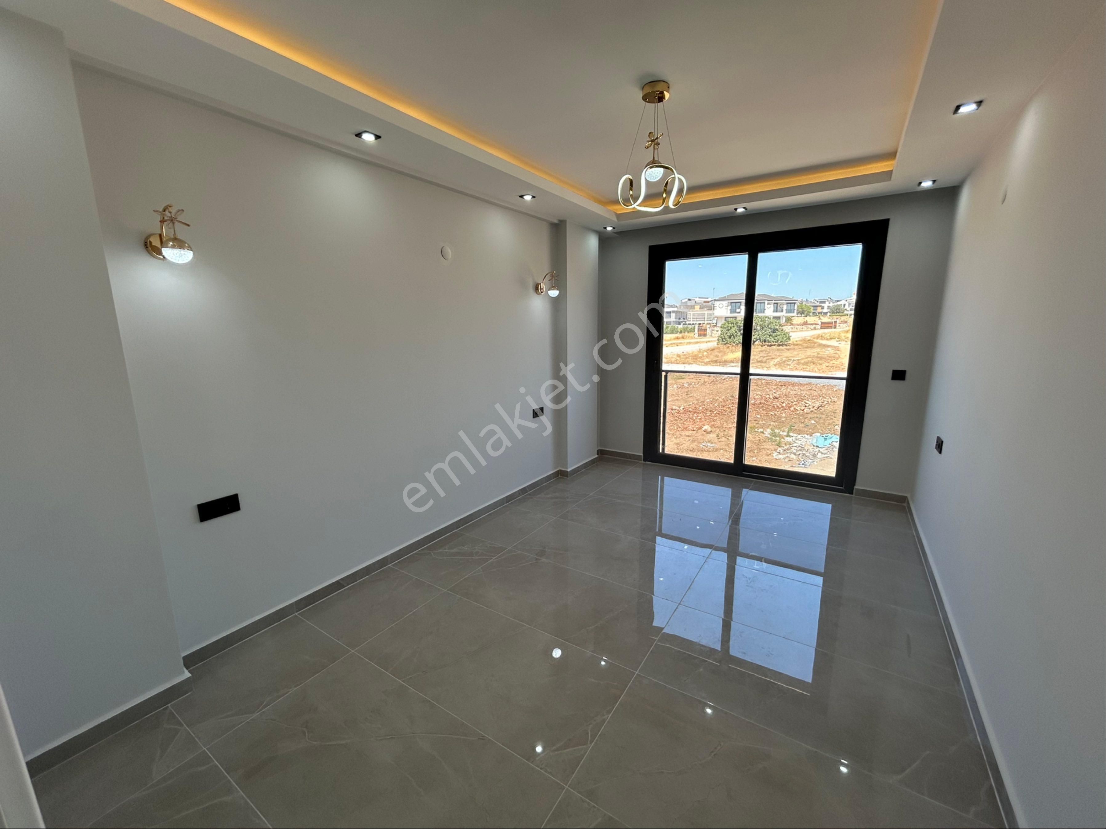 Didimde Havuzlu 3+1 Villa - Görsel 25