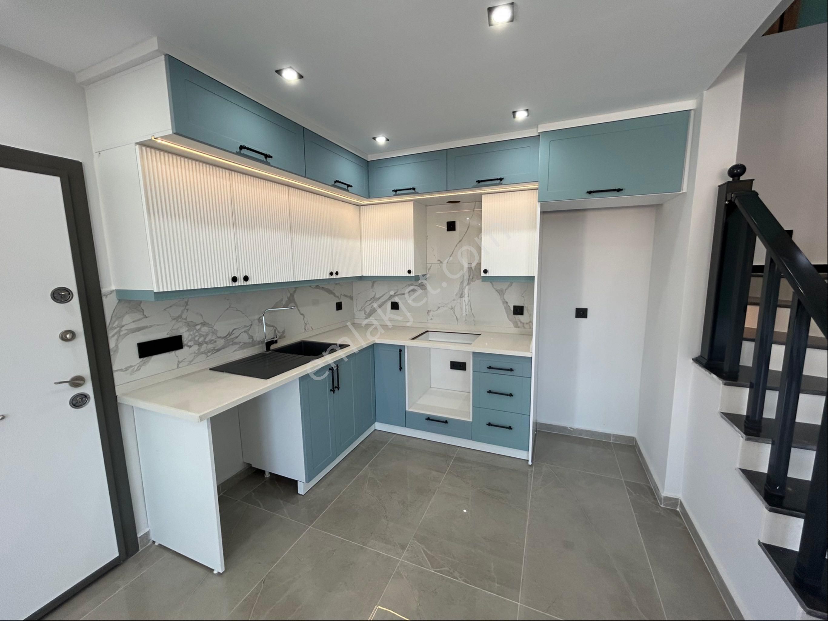 Didimde Havuzlu 3+1 Villa - Görsel 19