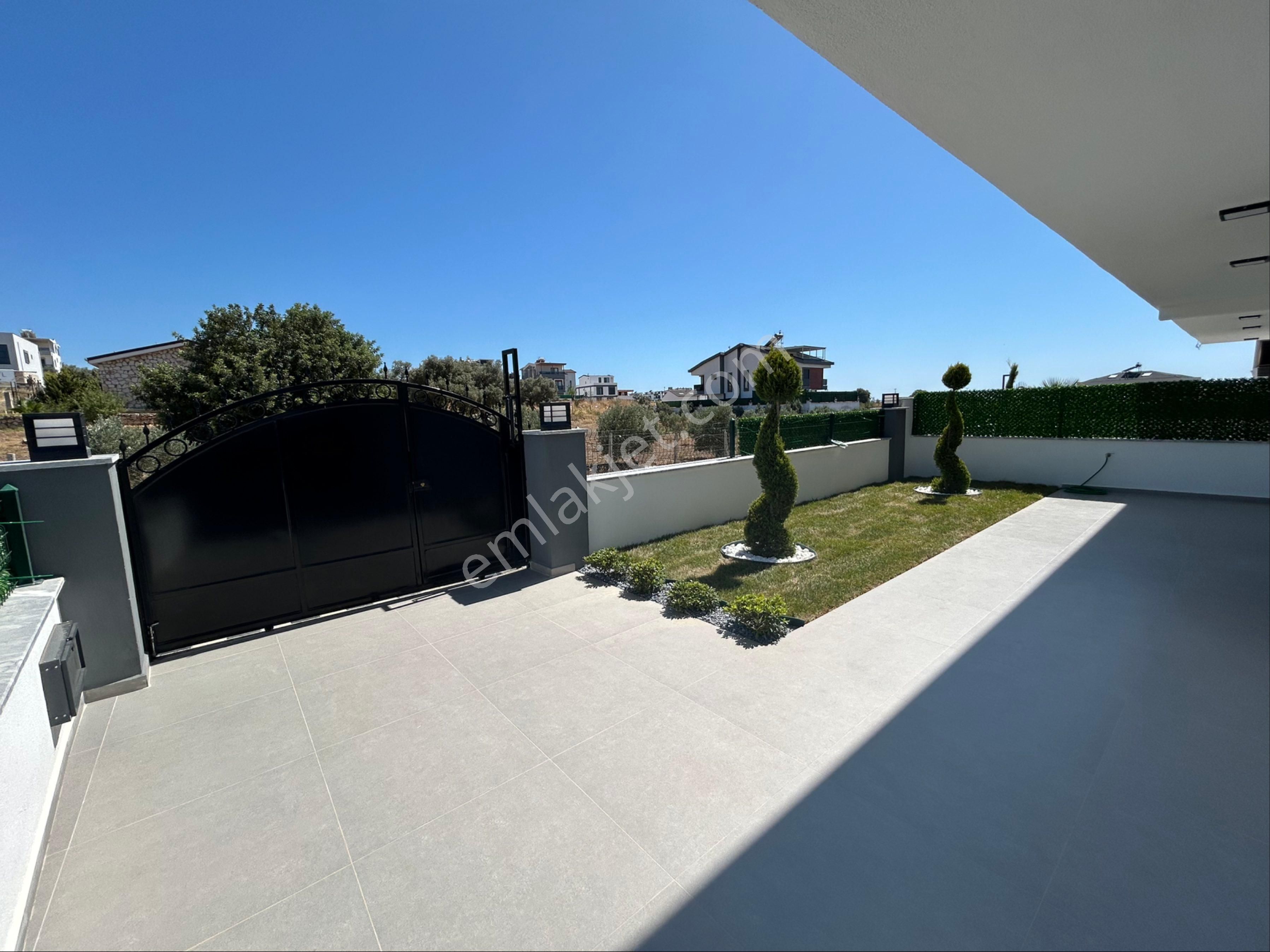 Didimde Havuzlu 3+1 Villa - Görsel 11