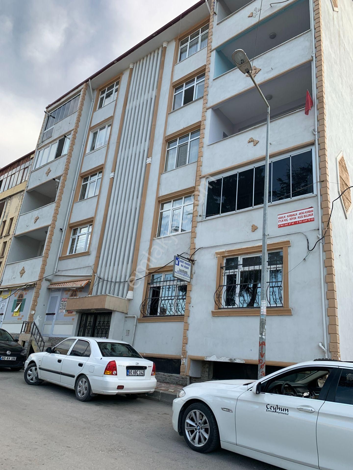 Ağız Ve Diş Sağlığı Hastanesi Karşısında 3+1 Arakat Kiralık Dair