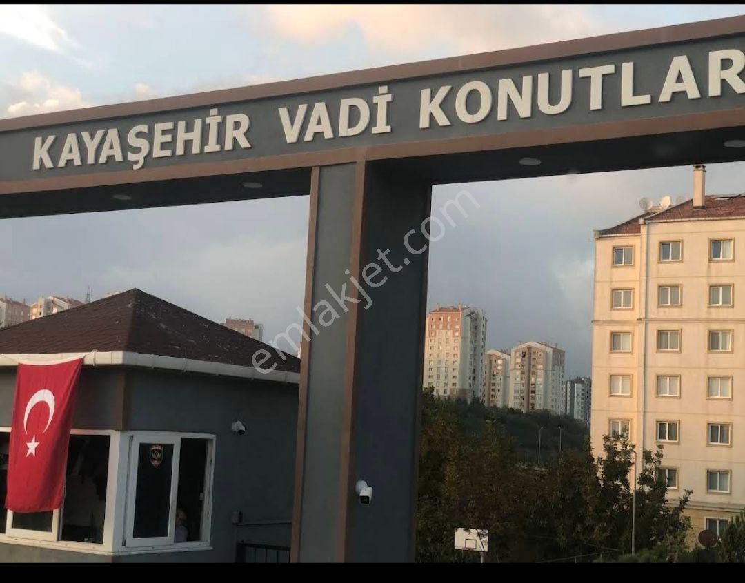 Kayaşehir 16. Bölge Vadi Konutları Satılık 2+1 85 M2 Daire