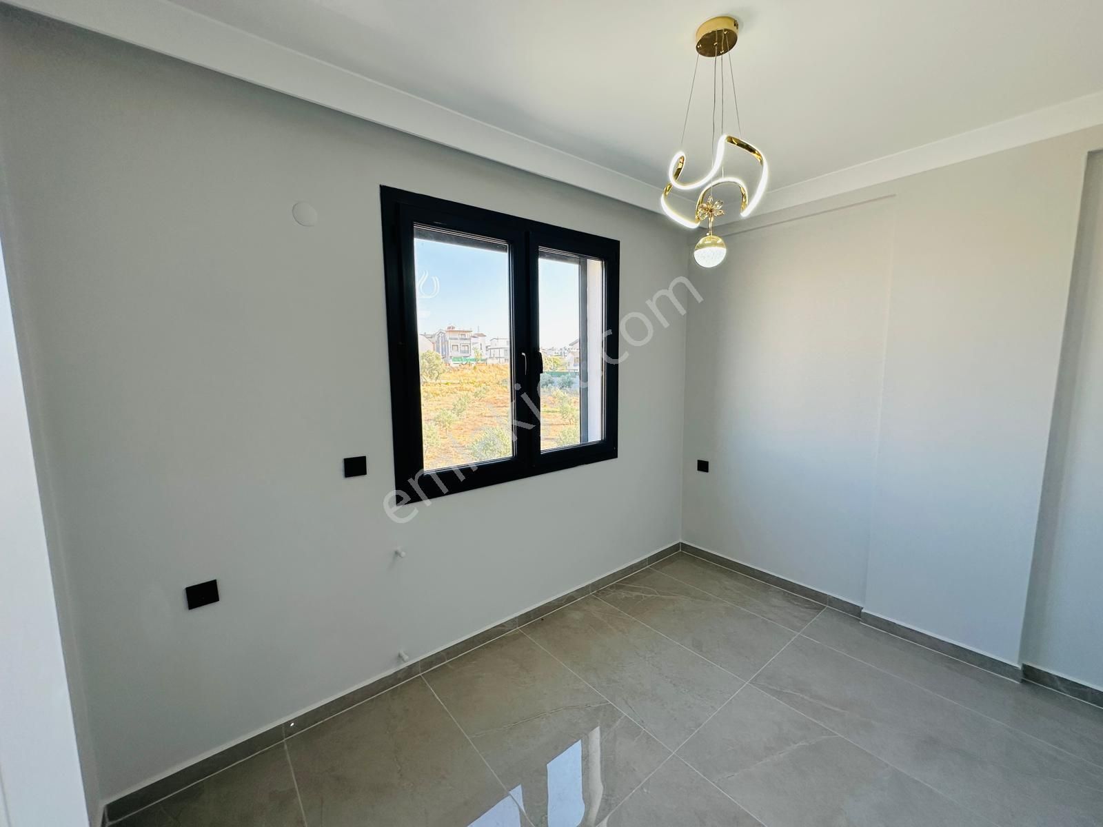 Didim Hisarda Satılık 3+1 Sıfır Yapı Havuzlu-otoparklı Villalar - Görsel 11