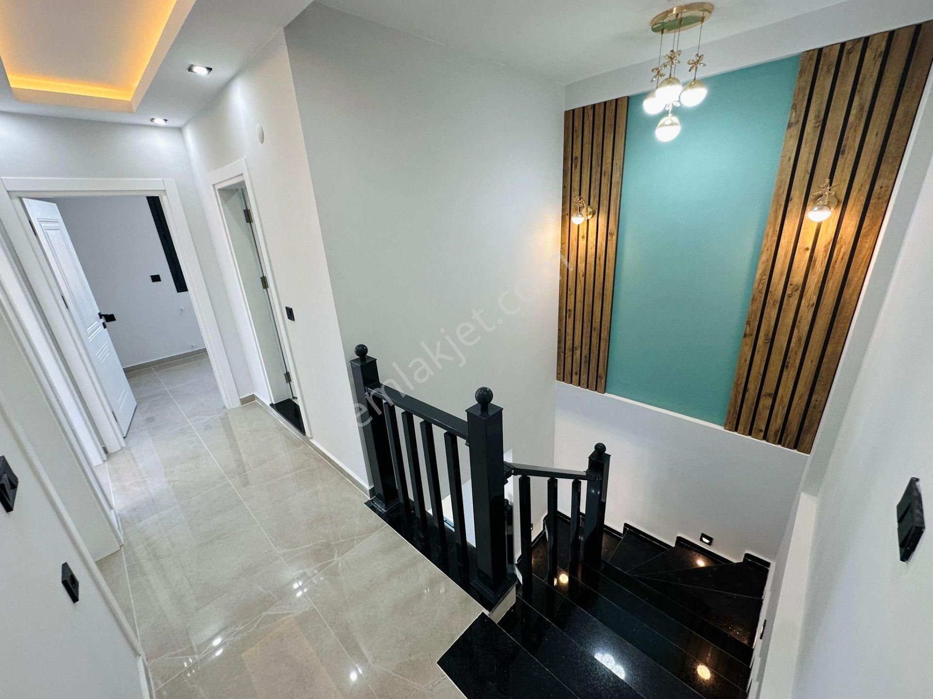 Didim Hisarda Satılık 3+1 Sıfır Yapı Havuzlu-otoparklı Villalar - Görsel 14