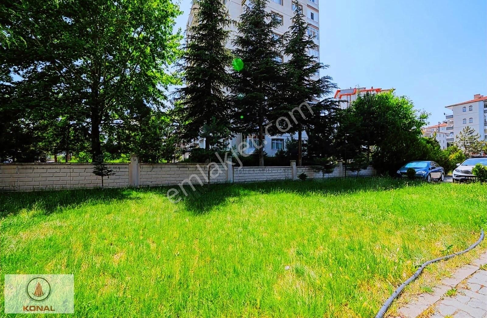 Konal Gayrimenkul Yeniköy Mahallesi 3+1 Satılık Daire