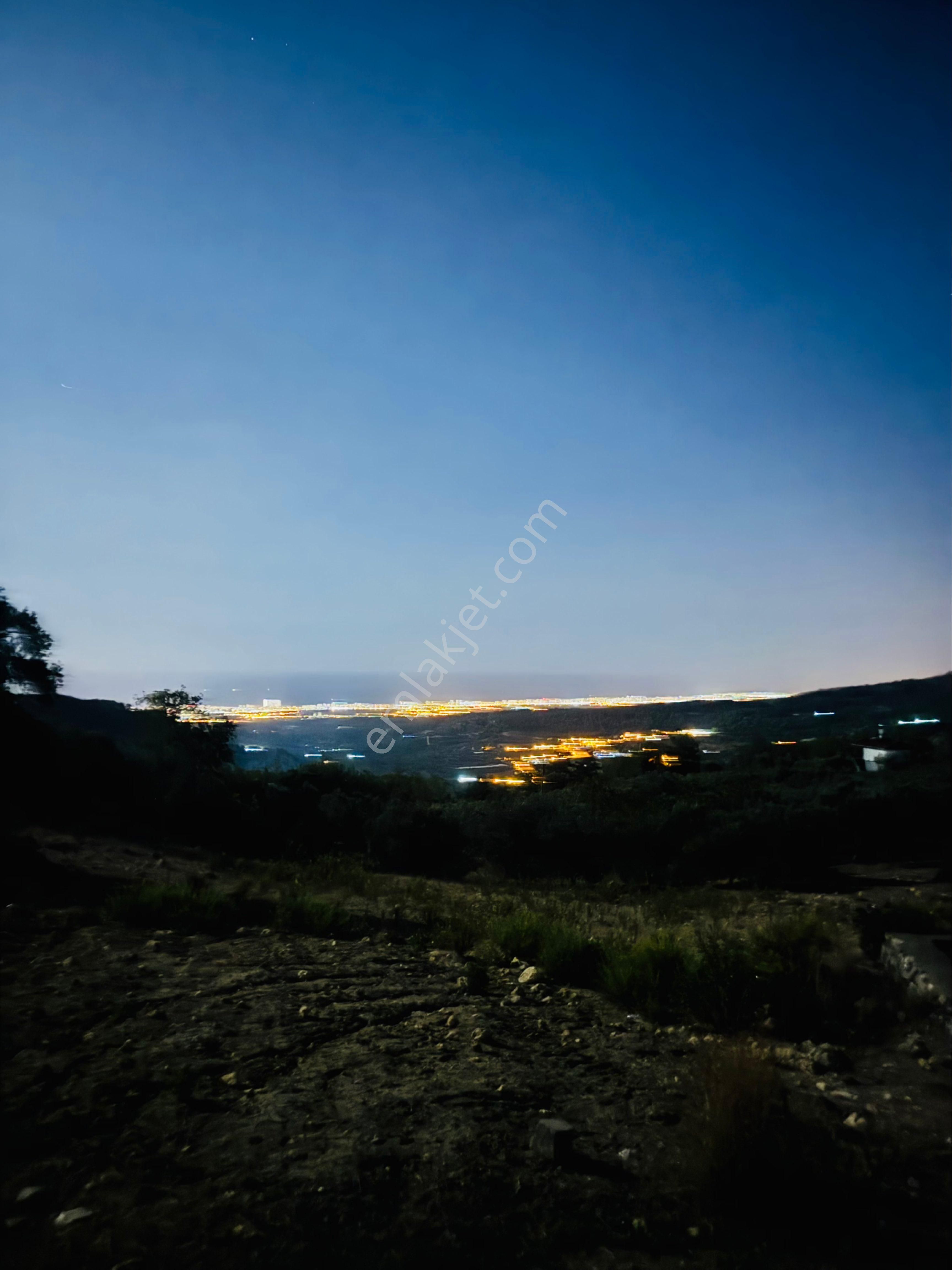 Sahibinden Cemilli'de Müstakil Tapulu Şehir Ve Deniz Manzaralı Arsa