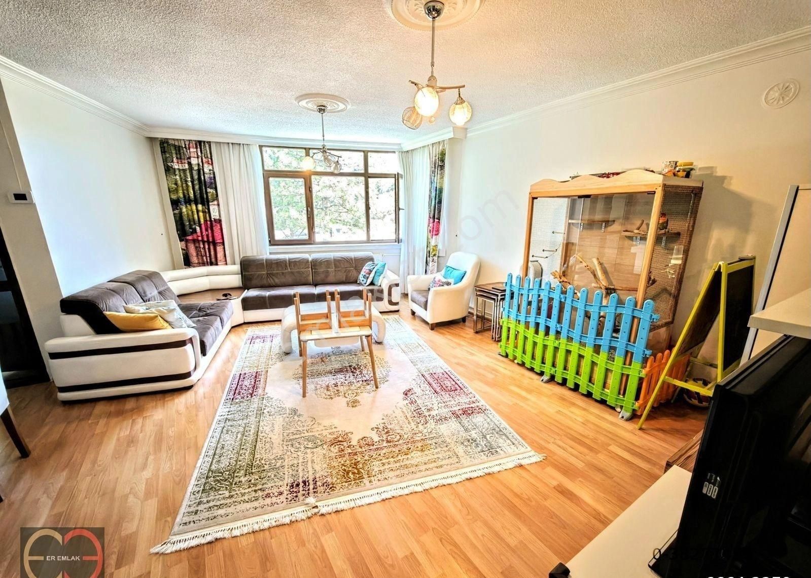 Erkent Sitesi Satılık Metromall Yakını Kombi,otoparklı 3+1 Daire