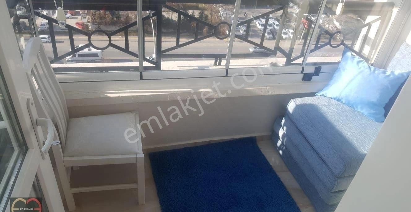 Emek Liparis Sitesinde Metroya Yakın Manzaralı 3+1 Satılık Daire