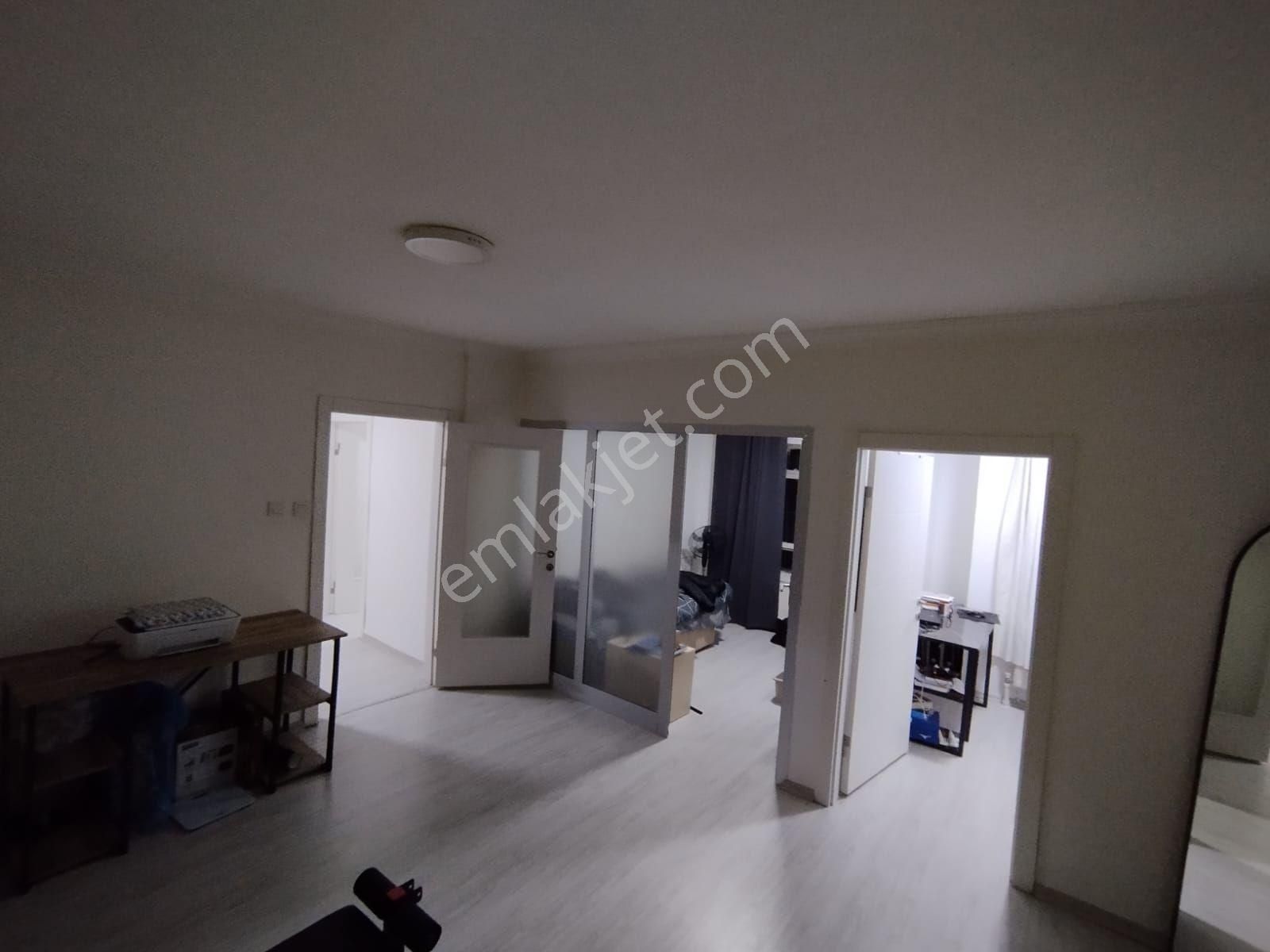 Sahibinden Tıp Fakültesi Caddesi Yakını Merkezi 3+1 Ev