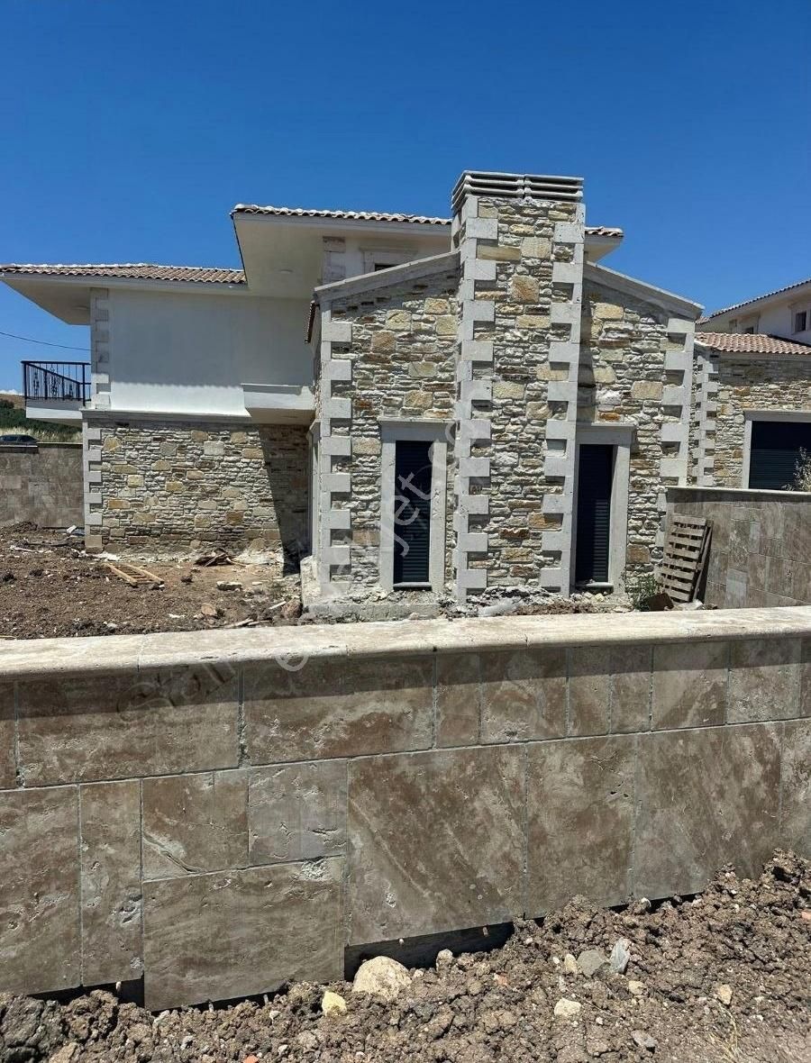 Join Real Estateden İzmir Eski Foça Da Villa