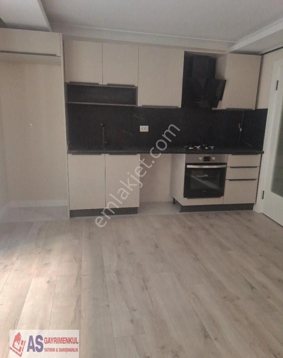 Bahçelievler 'de 1+1 Yeni Daire - Görsel 2