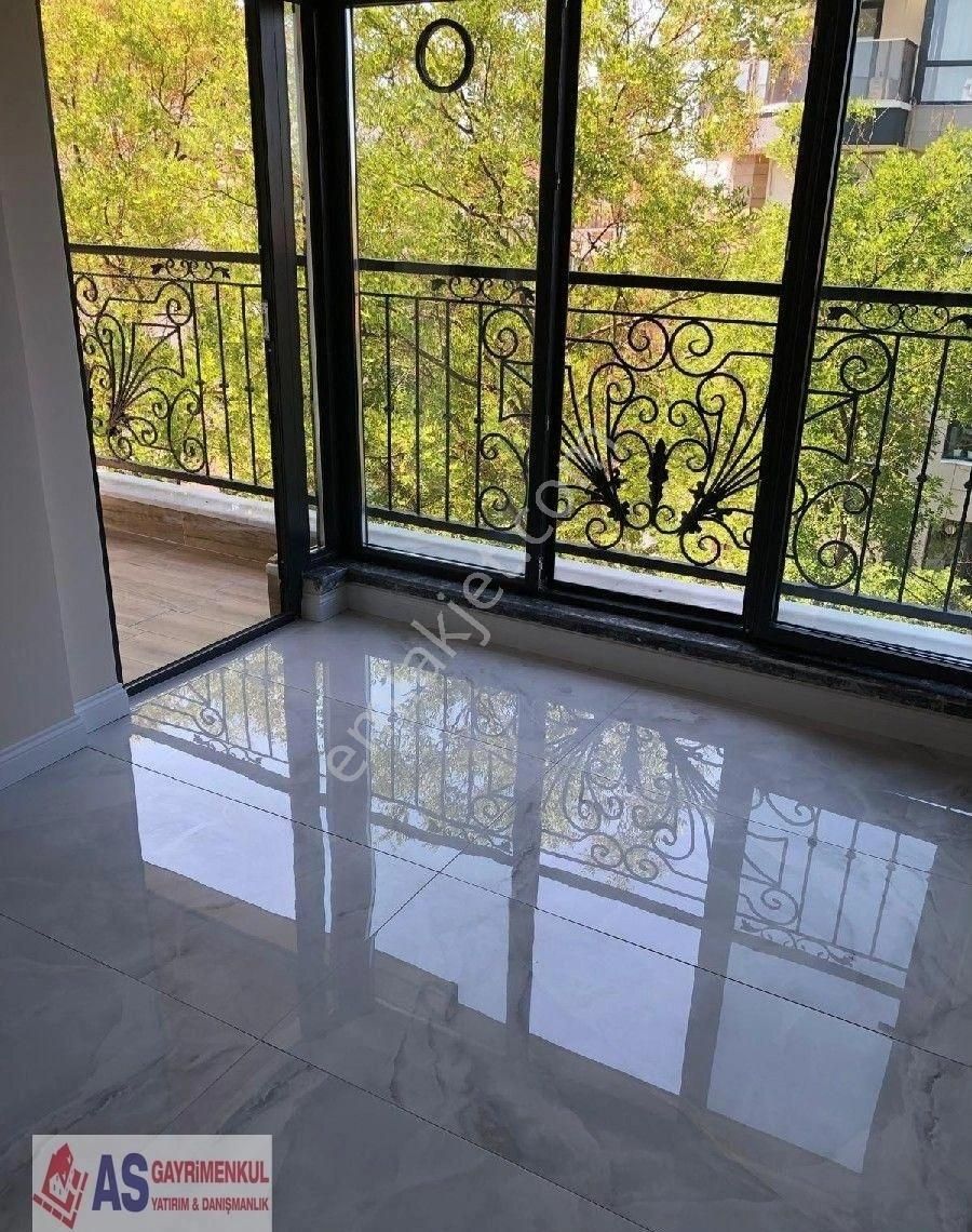 Bahçelievlerde 2+1 130m2 Ultra Lüks Dublex Daire - Görsel 16