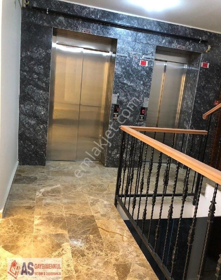 Bahçelievlerde 2+1 130m2 Ultra Lüks Dublex Daire - Görsel 24