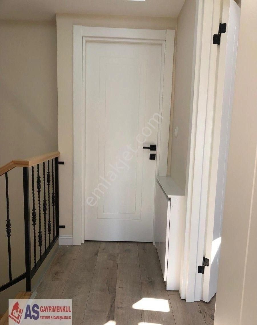 Bahçelievlerde 2+1 130m2 Ultra Lüks Dublex Daire - Görsel 13