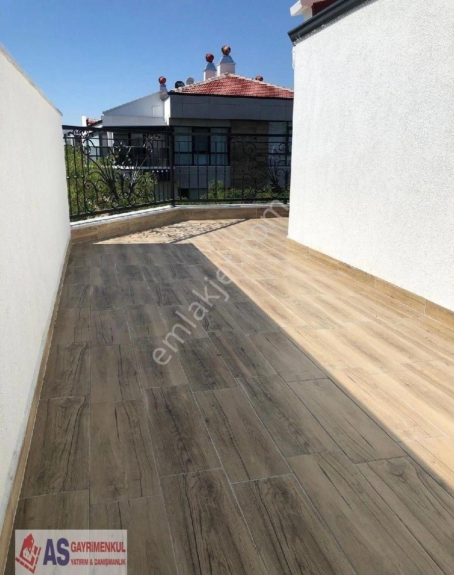 Bahçelievlerde 2+1 130m2 Ultra Lüks Dublex Daire - Görsel 23