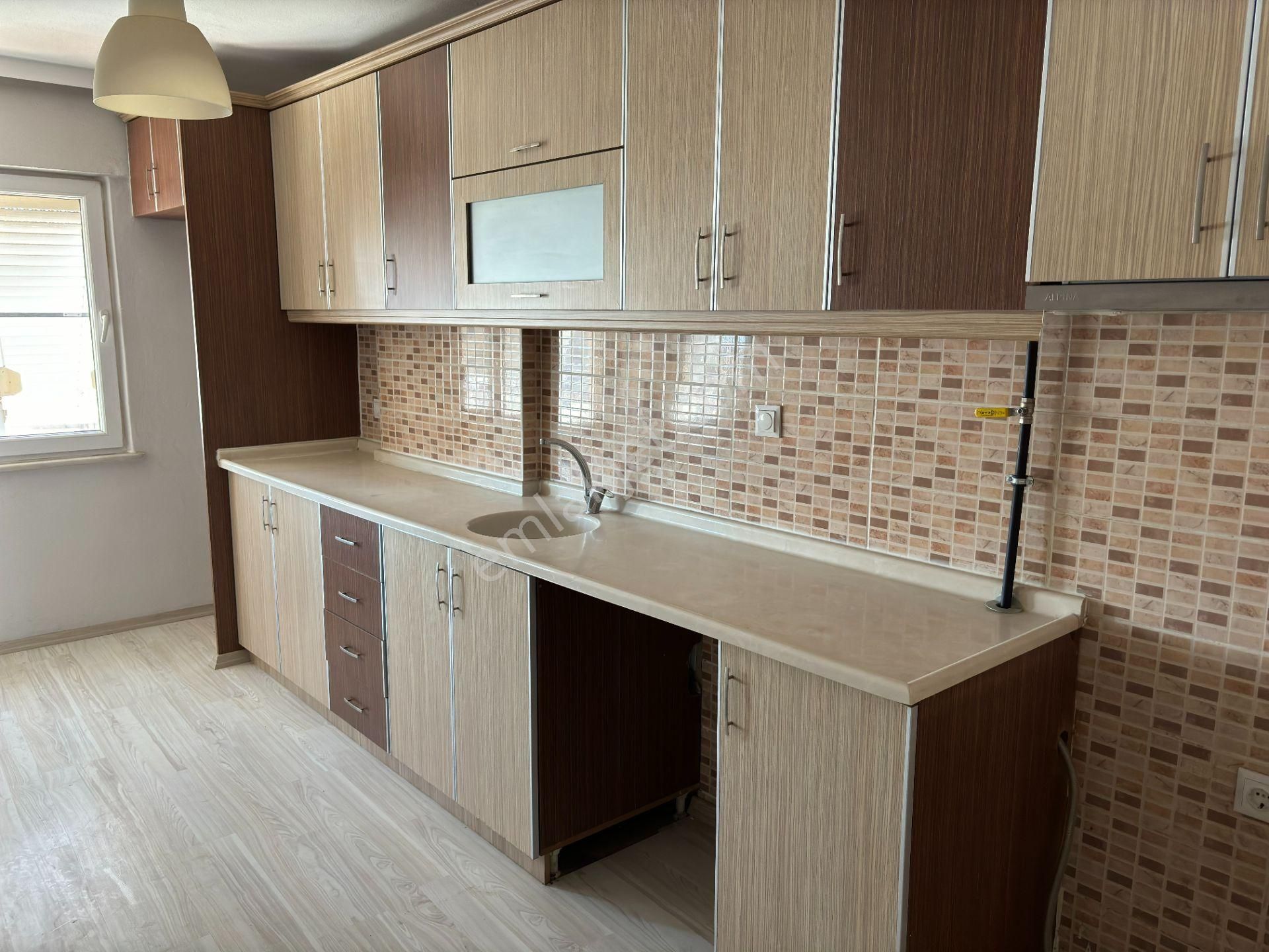 Şehrin Kalbinde 3+1 Kiralık Ferah Daire – Hürriyet Caddesi Üzeri / Nazilli