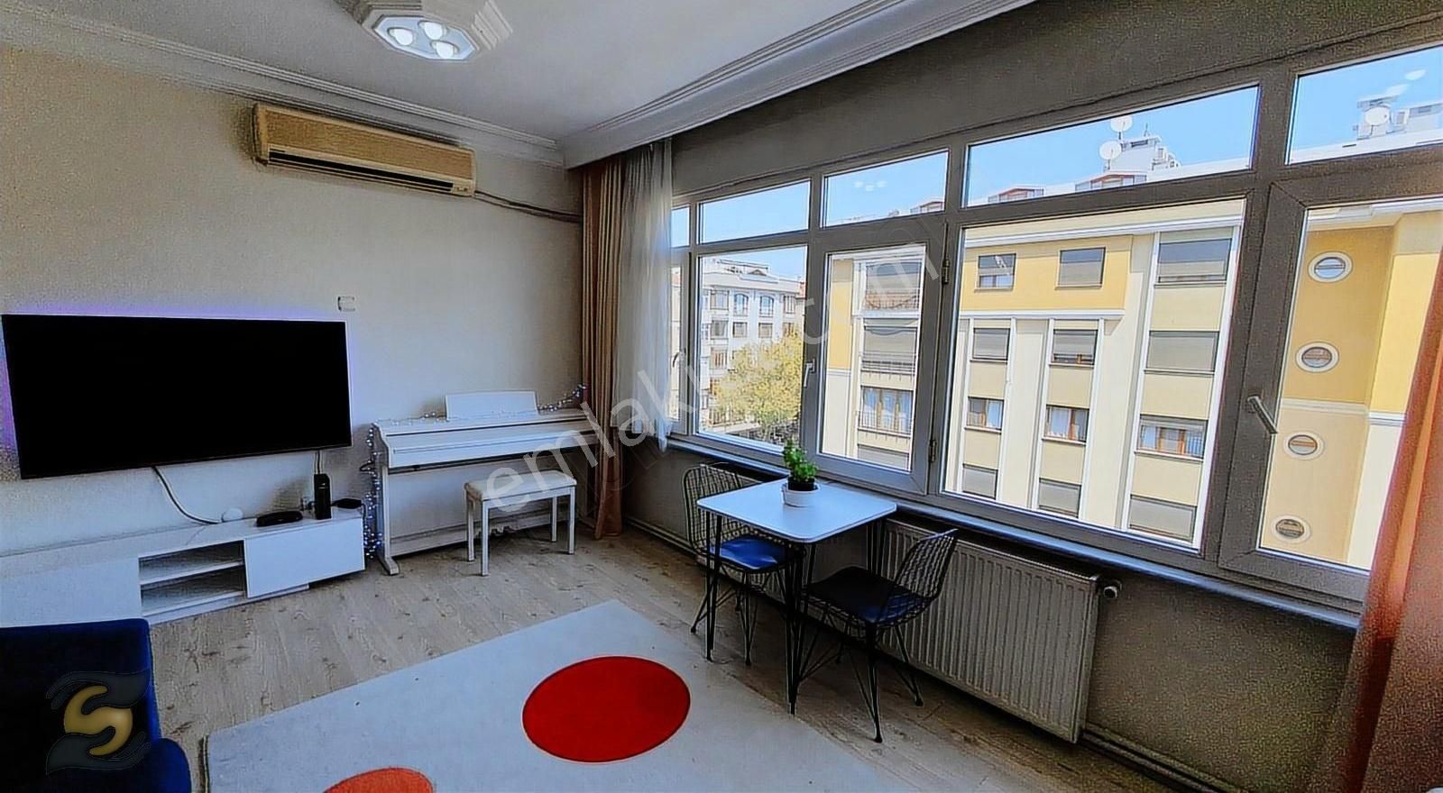 Kartaltepede Metro Metrobüse Yakın 3+1 Eşyalı Daire !!