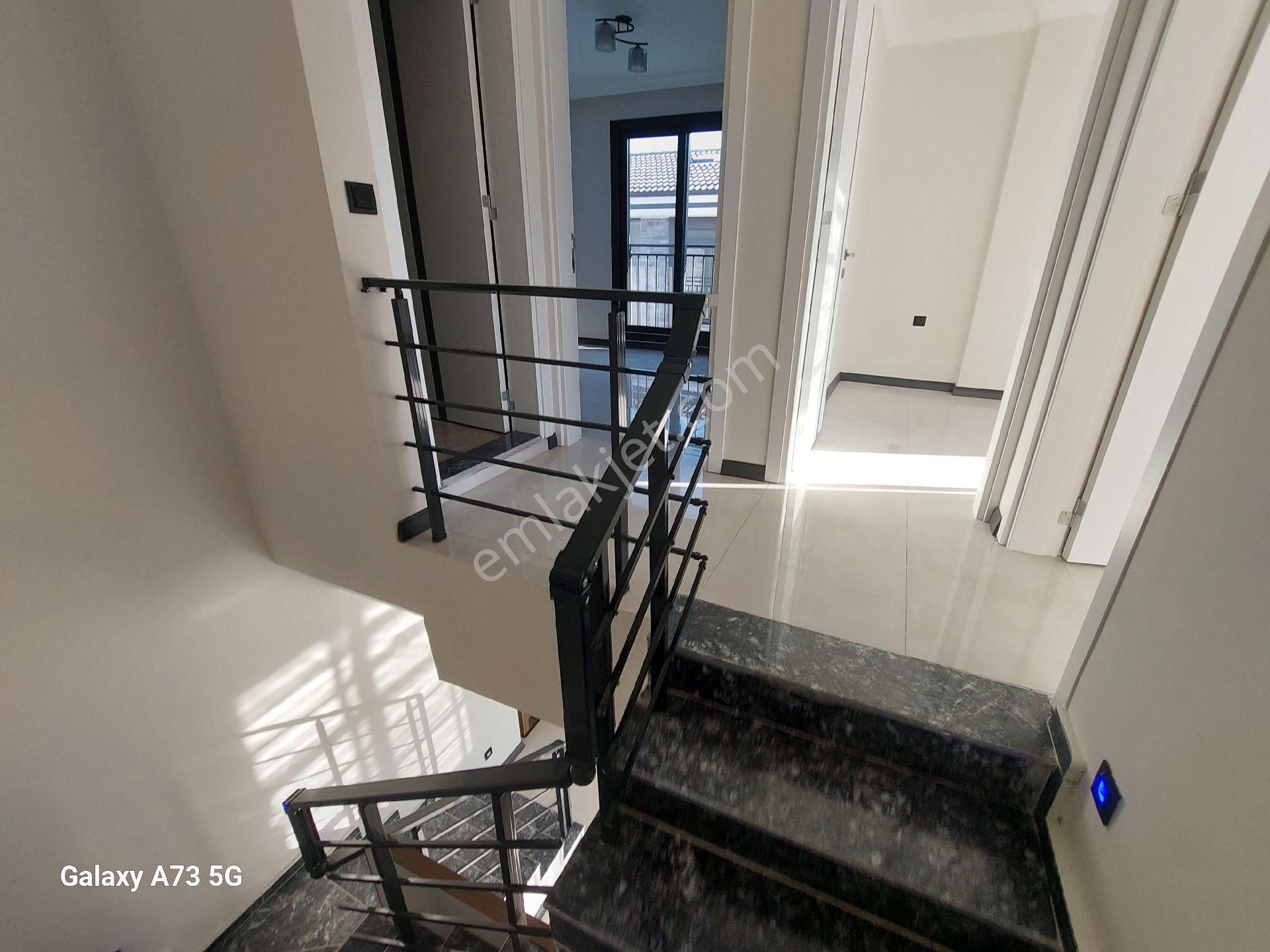 Didim Hisar Mahallesinde Satılık Tripleks Villa - Görsel 12