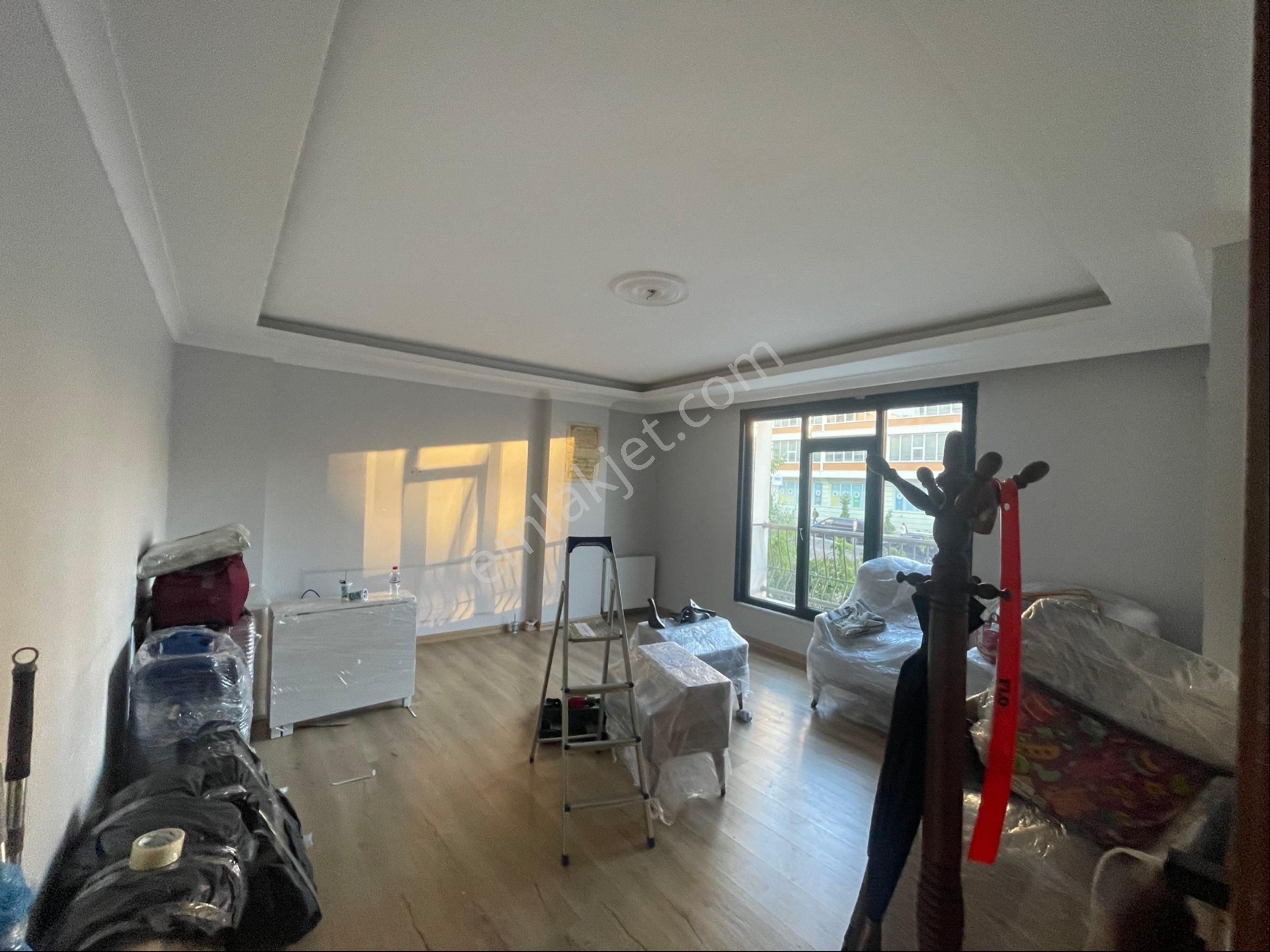 Ünver’den İsmetpaşa Mahde 3+1 110 M² 3yıllık 1. Kat Daire
