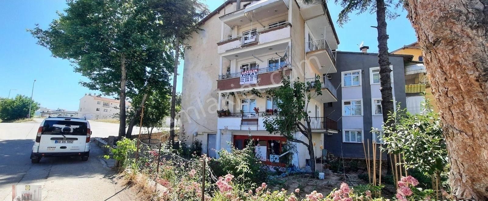 Altıyüzevler Camii Karşısı Satılık 3+1 Daire