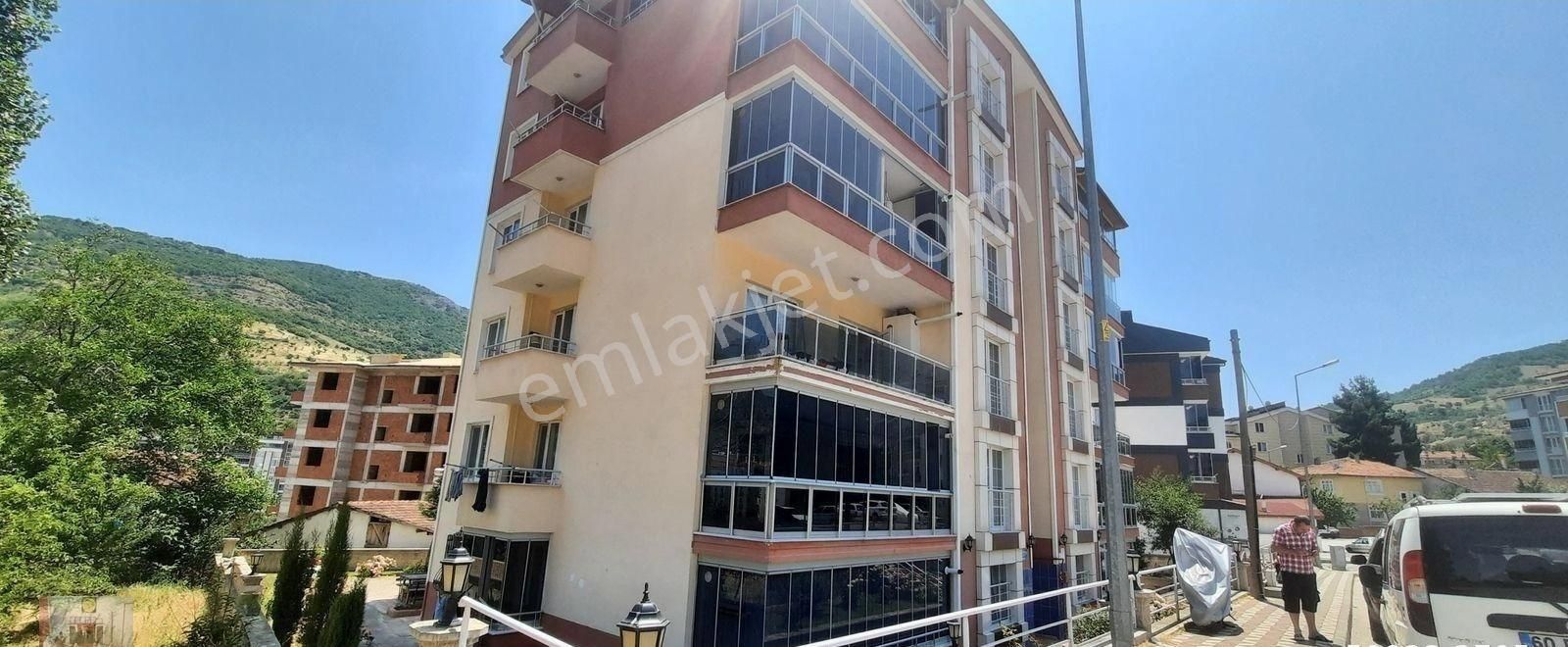 Büyükbeybağı Alp Gazi 1.sokakta Bakımlı Satılık 3+1 Daire
