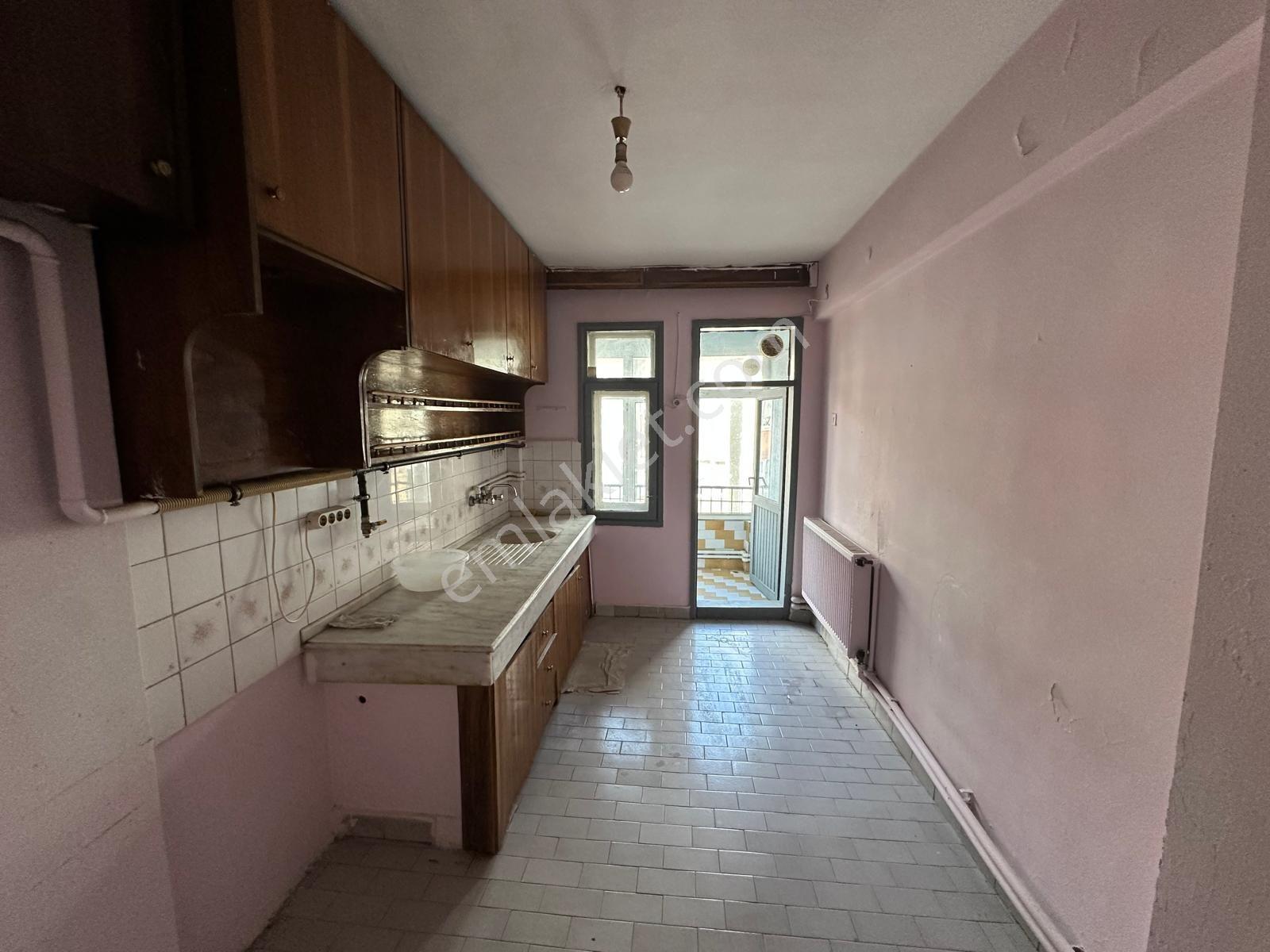 Karahan Emlak'tan Sivas Merkez Çarşıda Satılık Daire*net 175 M² . 2.kat . 3+1 Daire - Görsel 32