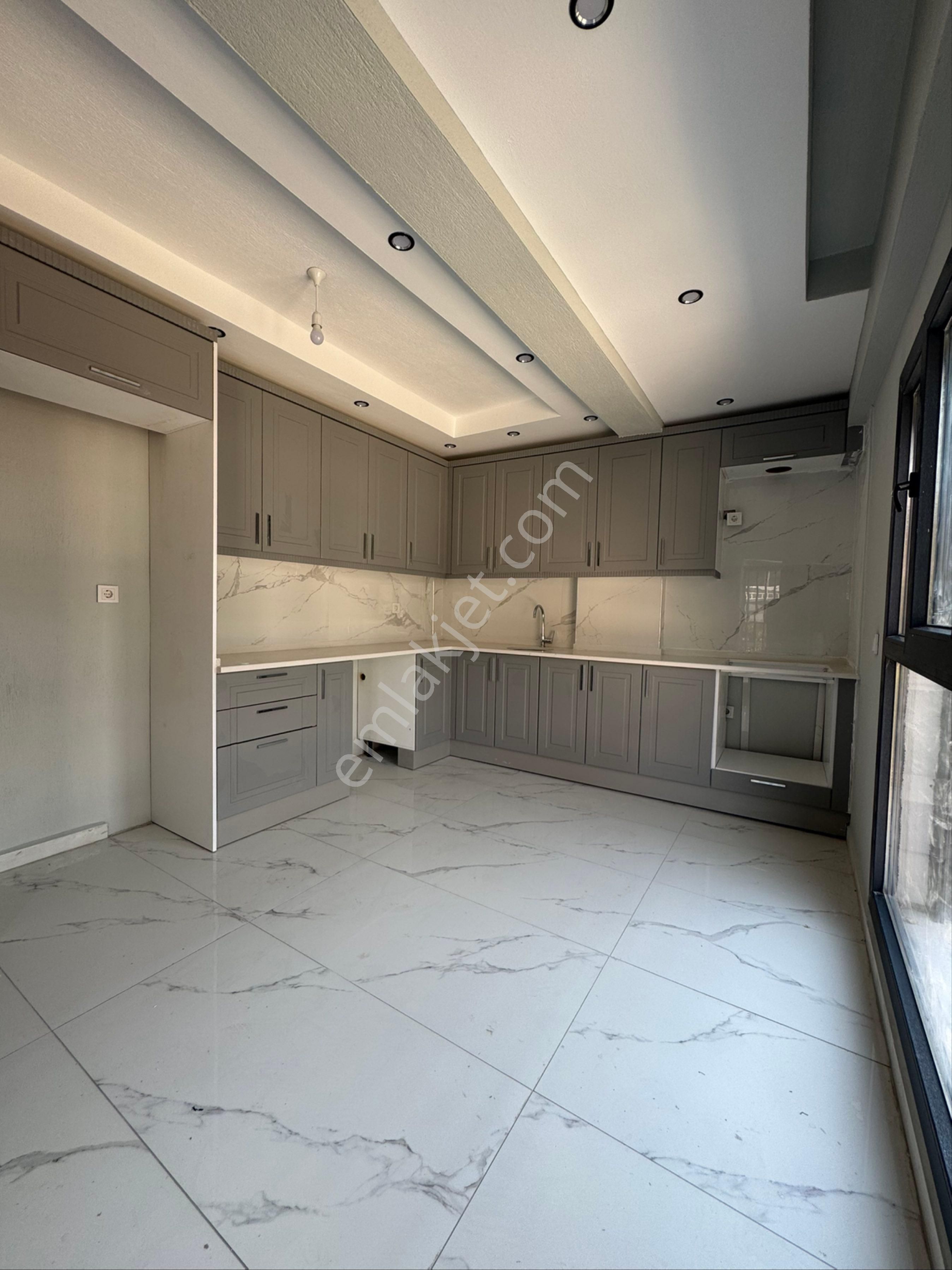 Manisa Soma Güvenler Emlaktan Cuma Pazarı Mevki Satılık Sıfır Daire