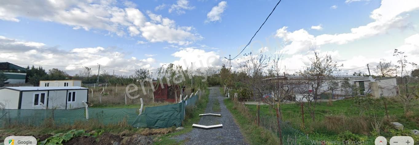 Arnavutköy Çilingirde Satılık Arsa , 500 M2 Cadde Cephe Yeri Belli Yolu Var