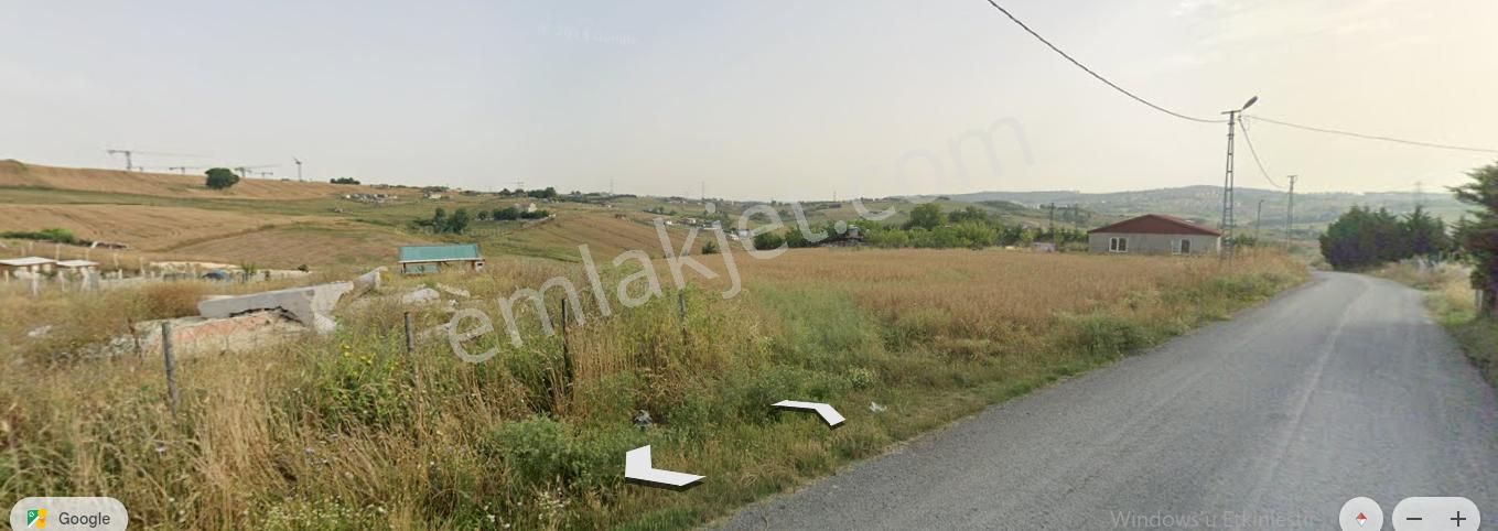 Arnavutköy Çilingirde Satılık Arsa , 201 M2 Çaplı Yolu Var Evlerin Yakını