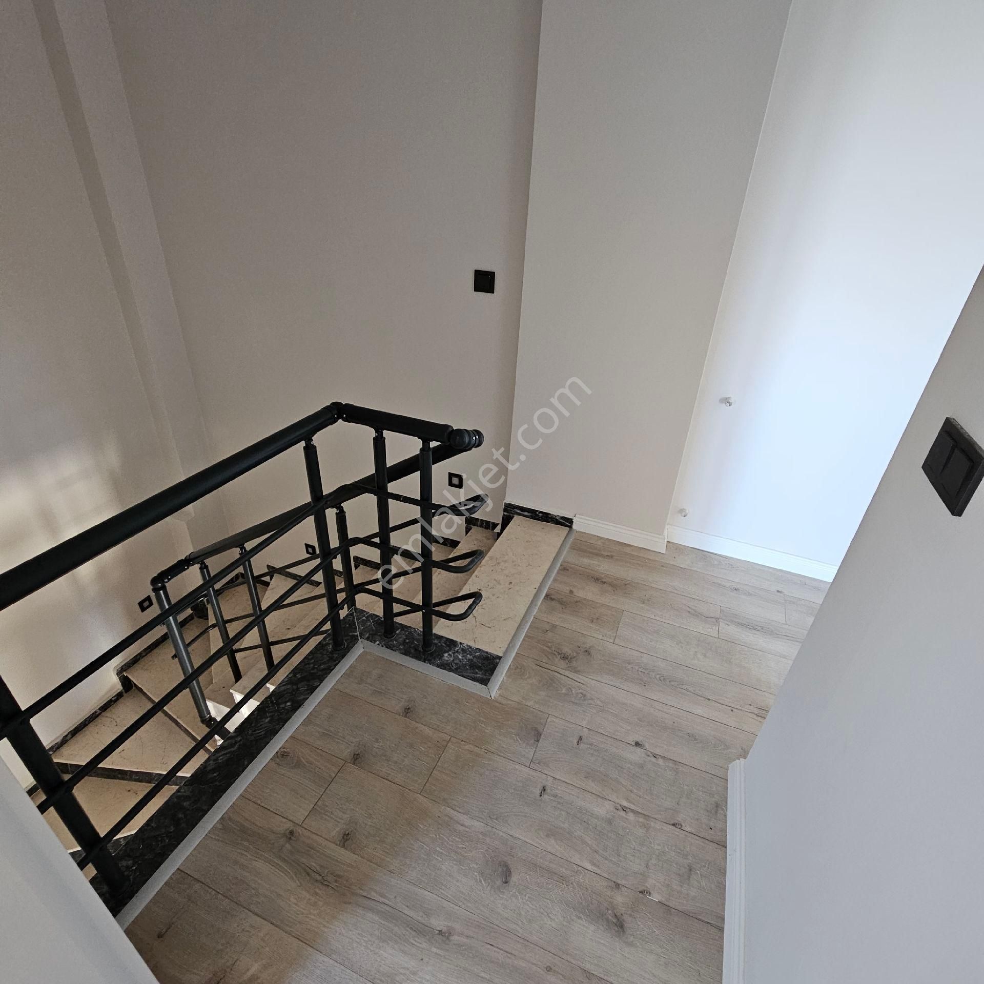 Didim'de Satılık Sıfır Kelepir 3+1 Villa - Görsel 17